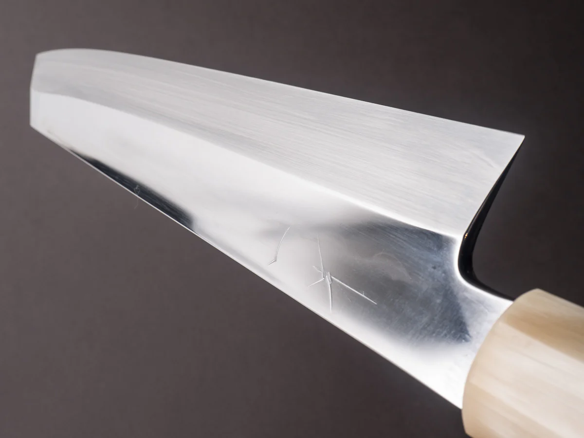 Hitohira - Kikuchiyo x Manzo - Blue #2 - Mizu Honyaki - 240mm Kiritsuke - Taihei Ebony Handle - Mirror Polished - Saya - Image 10