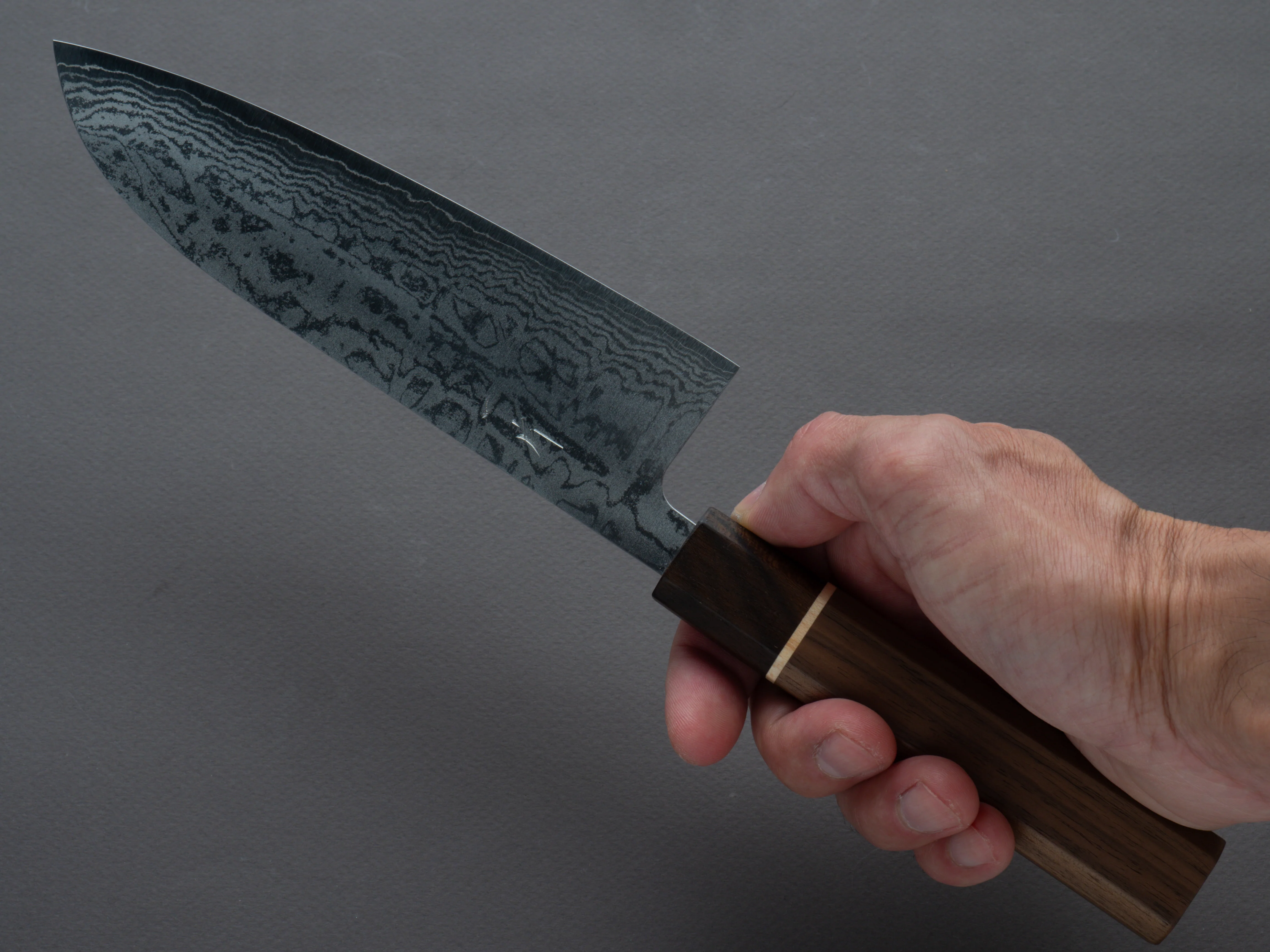 Hitohira - Setsu Forged - VG-10 - Damascus - 165mm Santoku - Walnut Handle (Ziricote Ferrule) - Image 7