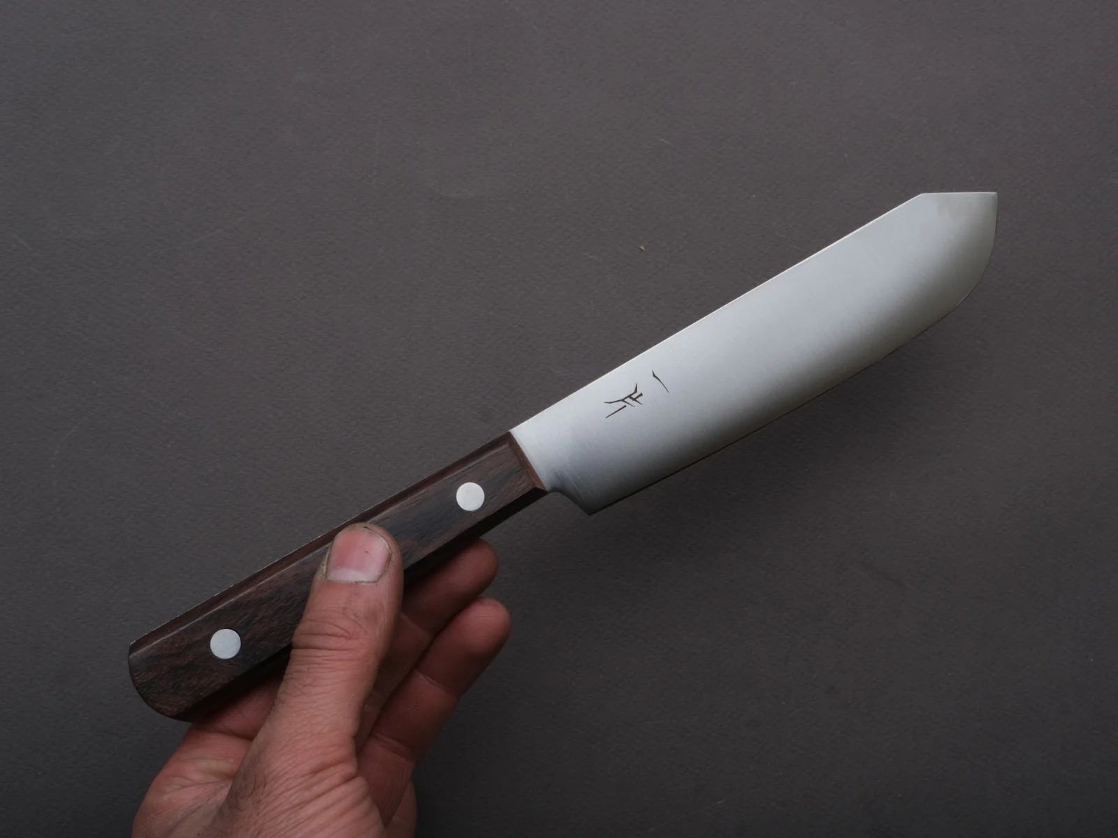 Hitohira - SK Steel - Butchering - 150mm - Rosewood Handle (No Bolster) - Image 3