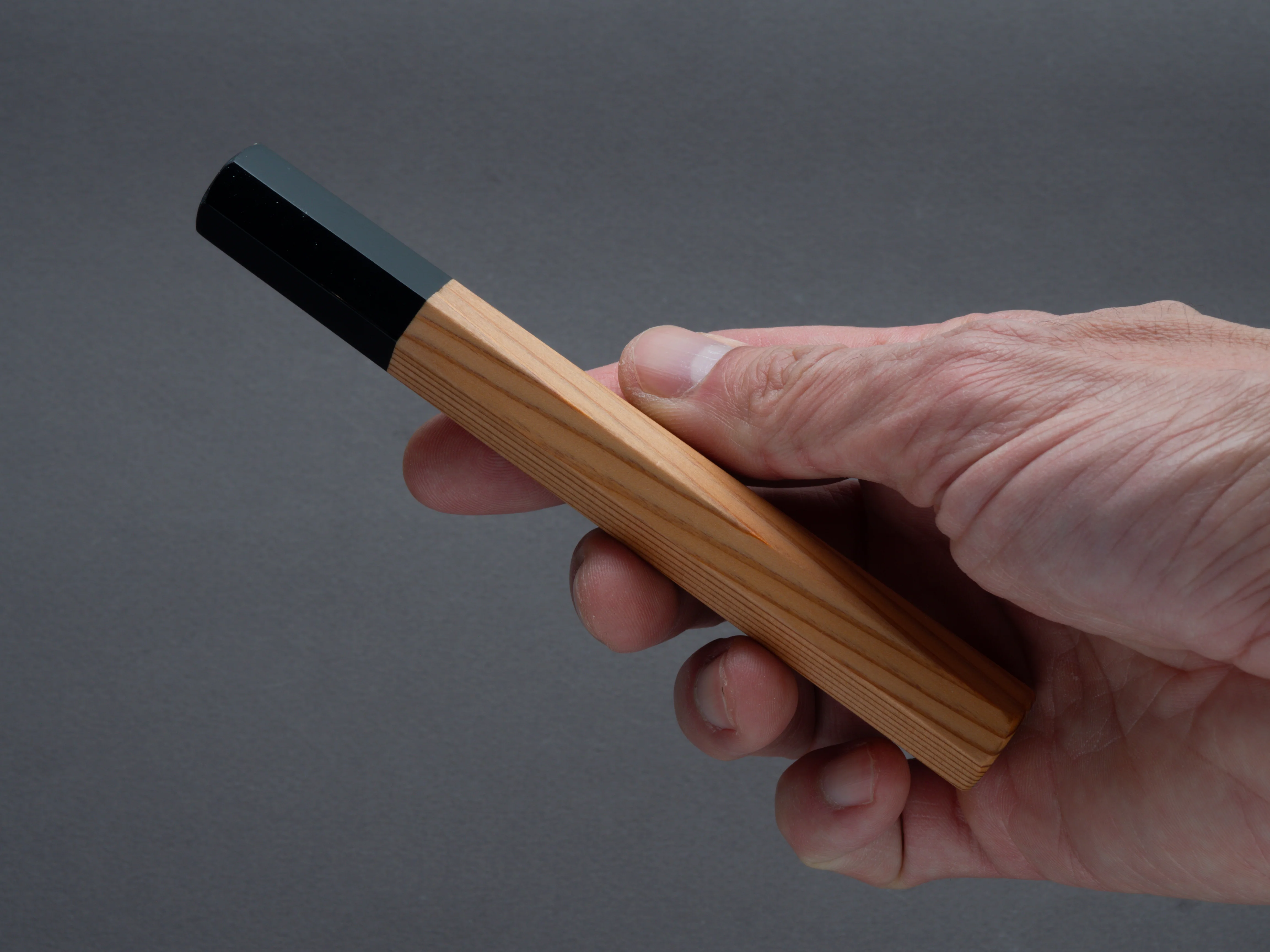 Taihei - Handle - Yakusugi Cedar - 270mm Slicer - Octagonal - Image 3