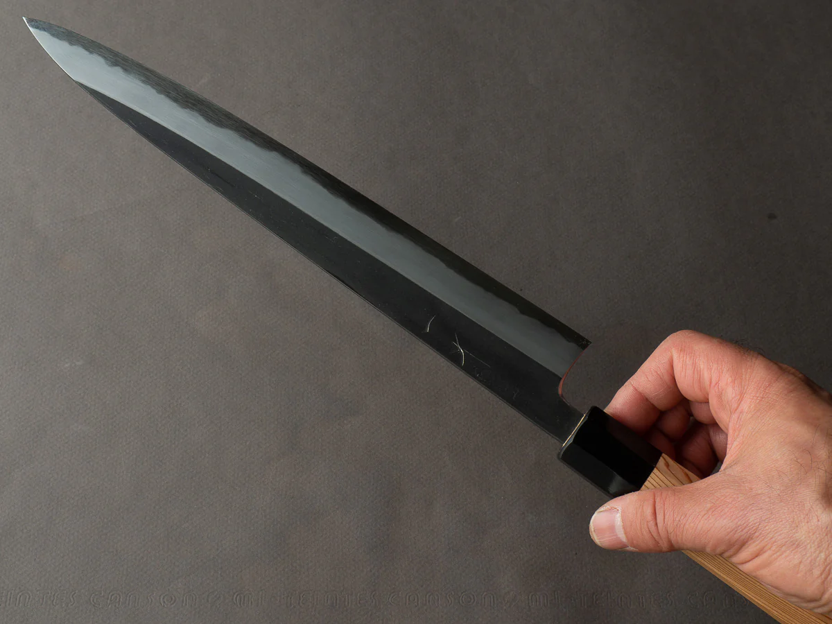 Hitohira - Tanaka x Kyuzo - Blue #1 - Kurouchi - 270mm Sujihiki - Yakusugi Cedar handle - Image 6