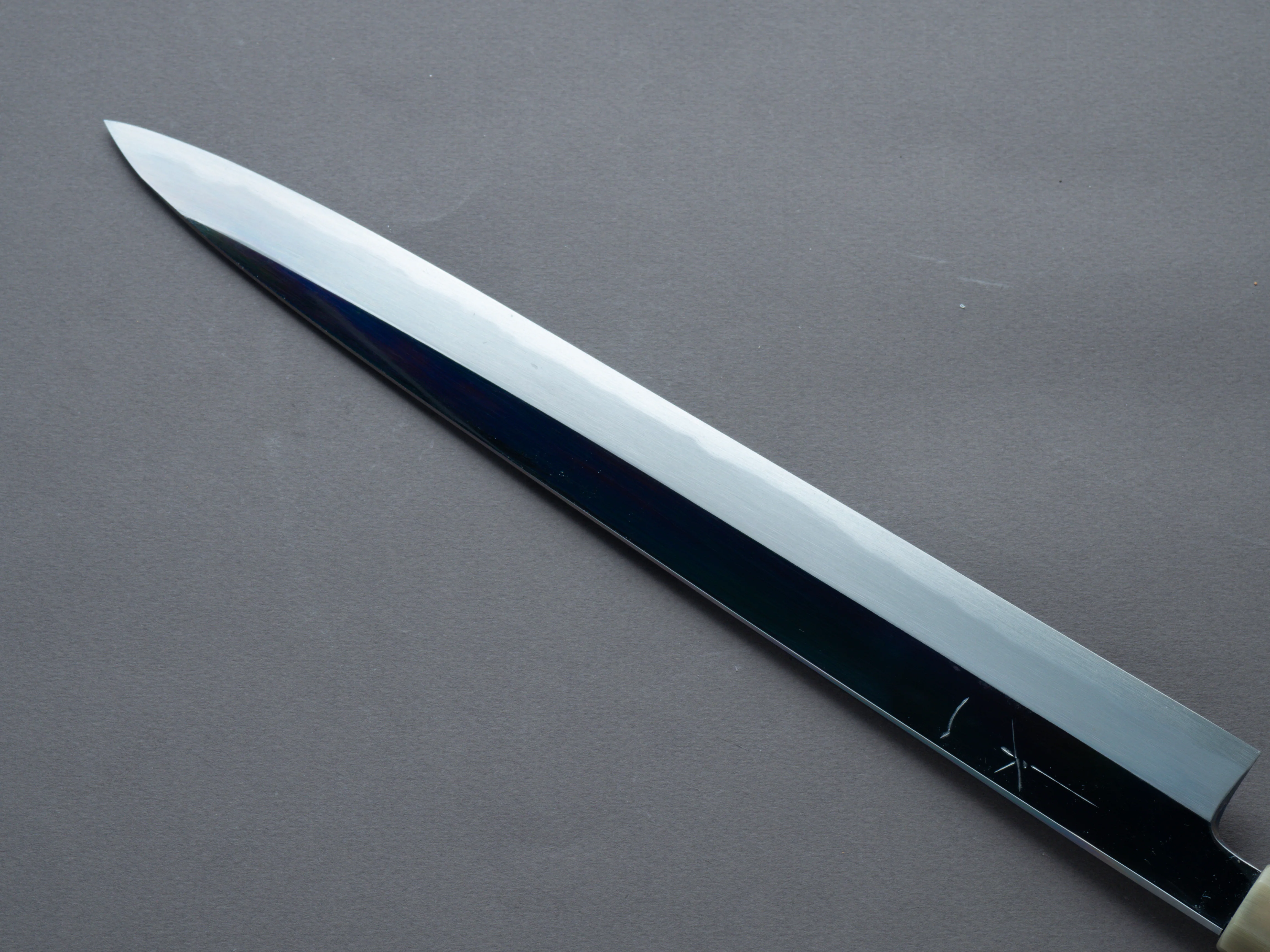 Hitohira - Tanaka x Mosuke - Blue #1 - Mirror Polished - 300mm Yanagiba - Ebony Handle - Saya - Image 4