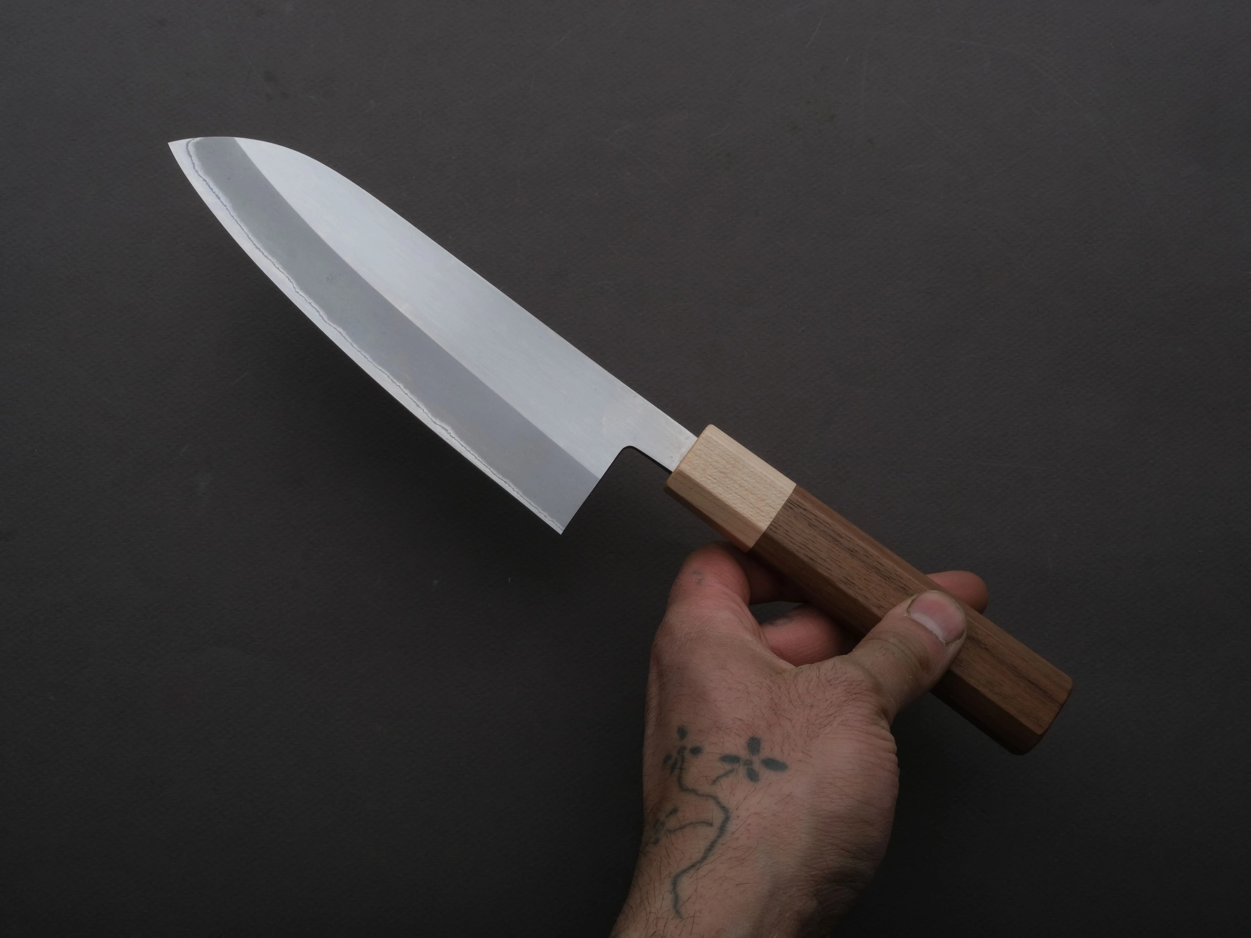Hitohira - TD - Blue #2 - Stainless Clad - Migaki - Santoku - 165mm - Walnut Handle - Image 4