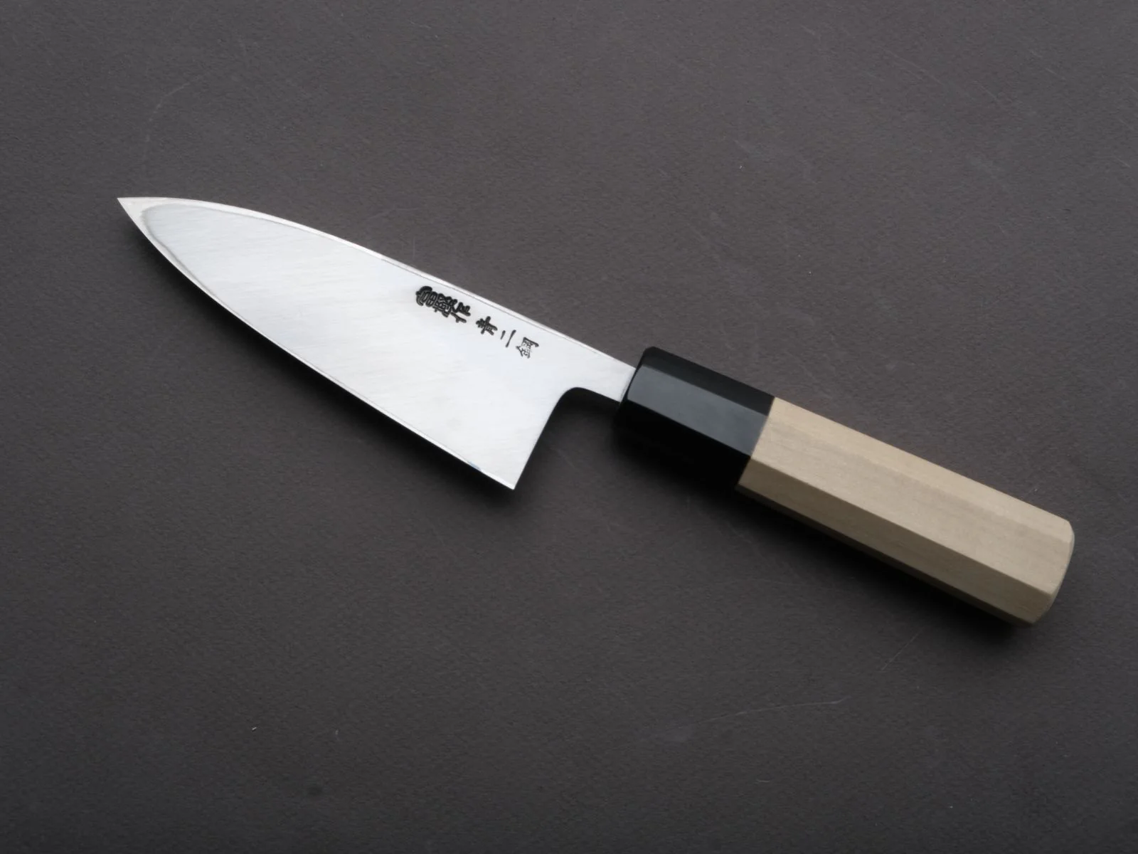 Hitohira - Togashi - Blue #2 - Deba - 120mm - Magnolia Handle - Saya - Image 3