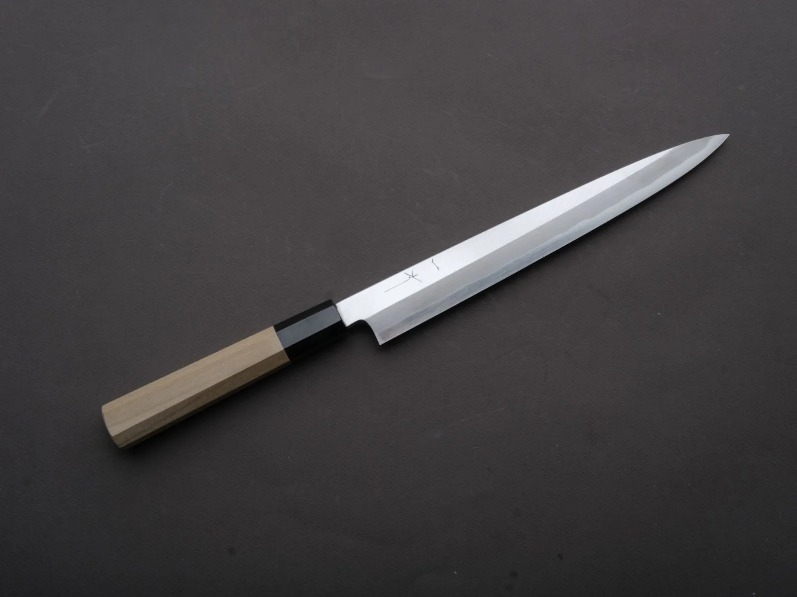 Hitohira - Togashi - Blue #2 - Yanagiba - 240mm - Magnolia Wood Handle - Saya - Image 2