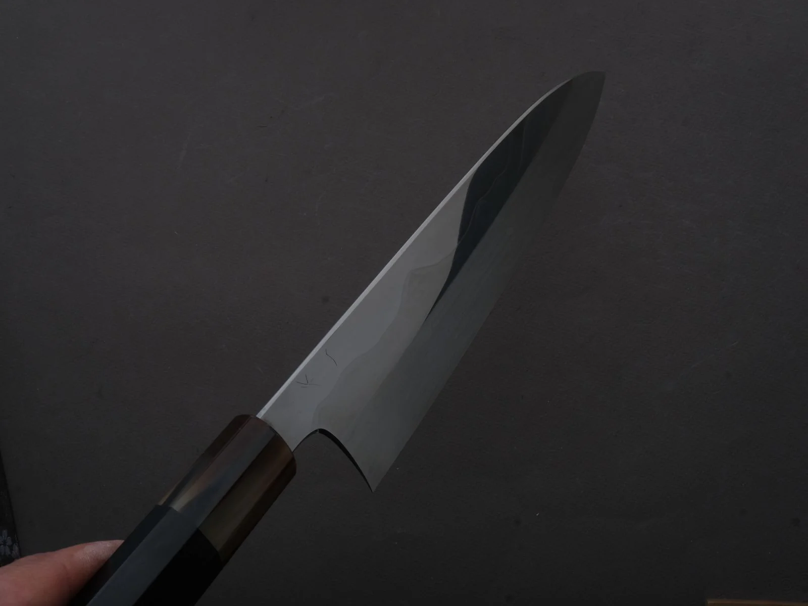 Hitohira - Togashi - White #1 - Fuji Mizu Honyaki - Gyuto - 240mm - Ebony Handle (#118) - Saya - Image 7