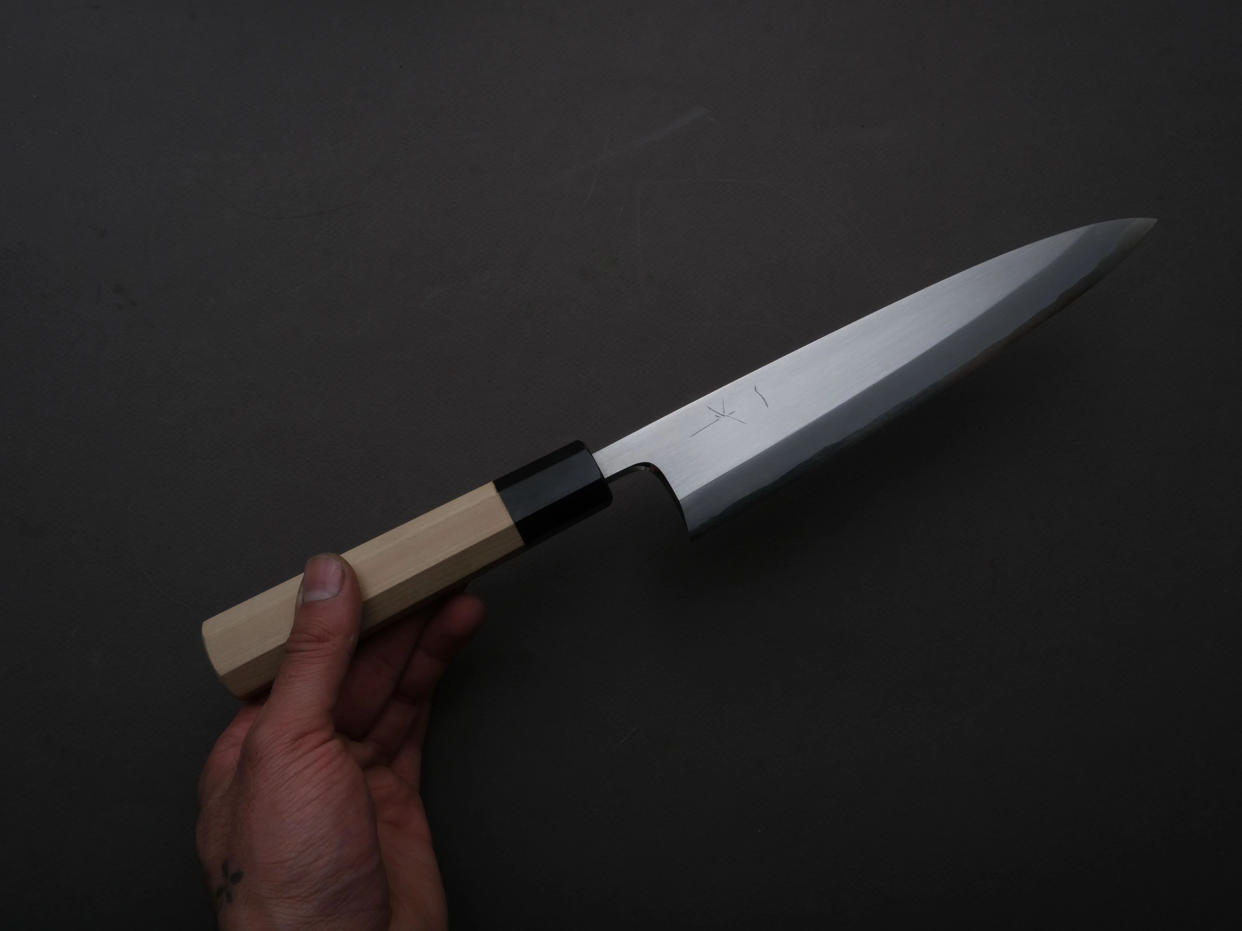 Hitohira - Togashi - White #1 - Tachi - Mioroshi Deba - 210mm - Ho Wood Handle - Saya - Image 4