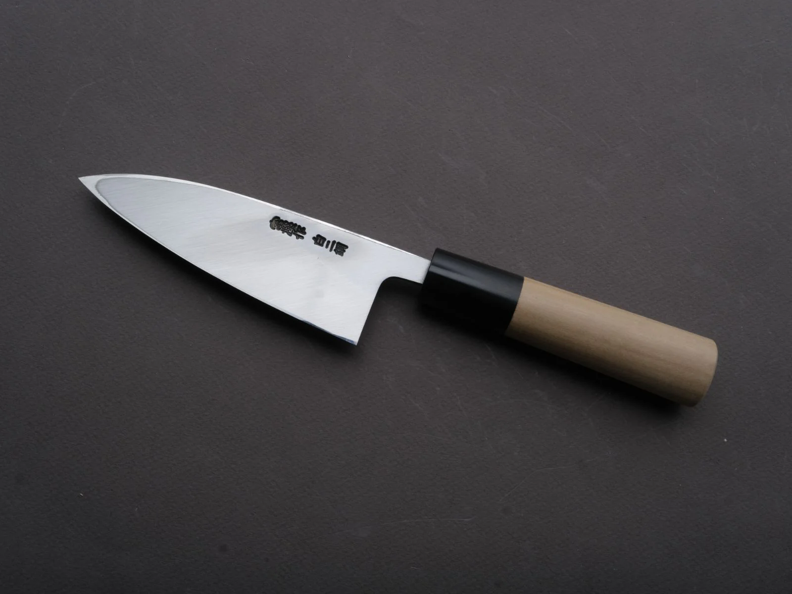 Hitohira - Togashi - White #2 - Deba - 120mm - Magnolia Handle - Saya - Image 3