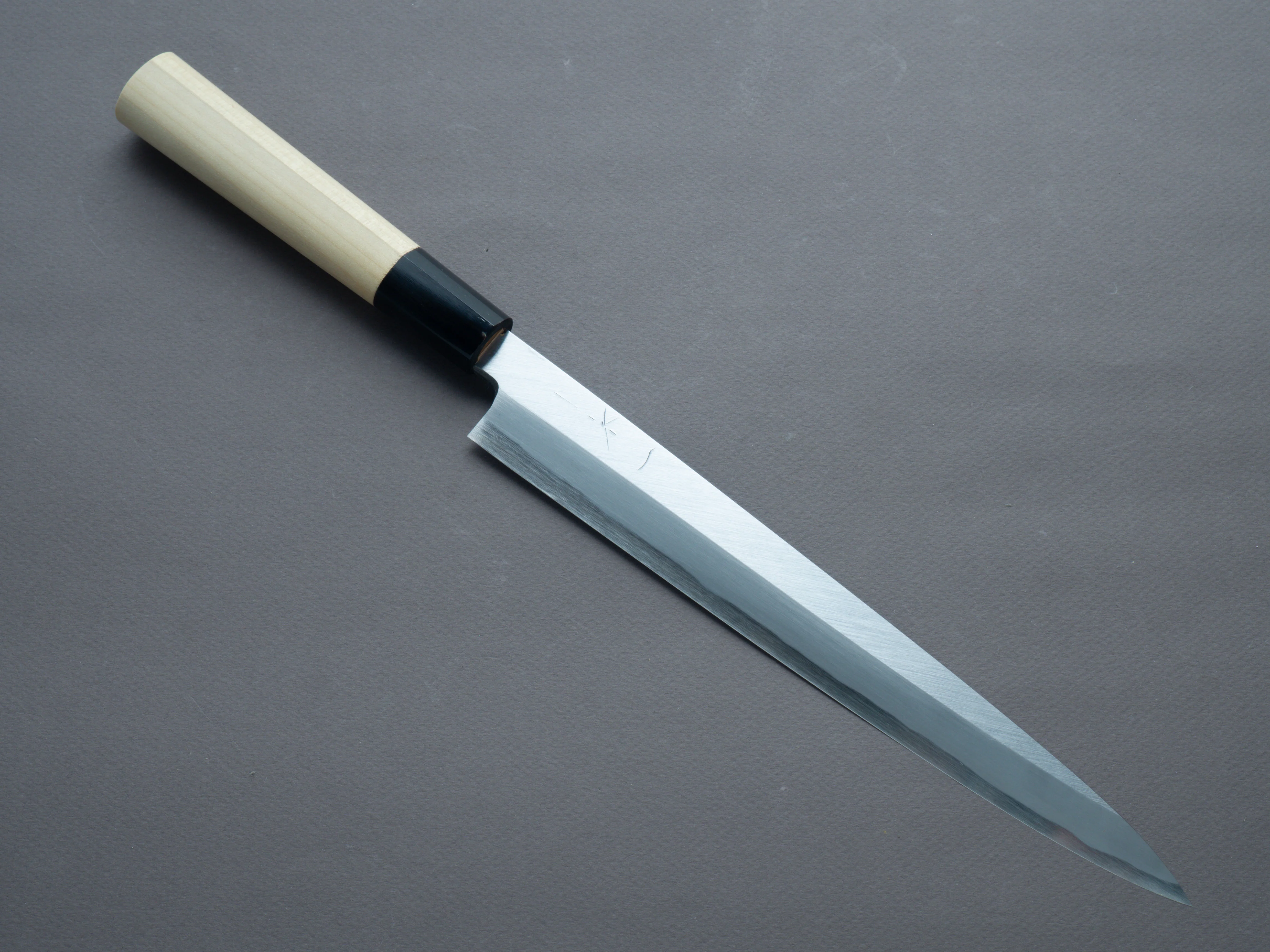Hitohira - Togashi - White #2 - Yanagiba - 240mm - D-Shaped Magnolia Handle - Saya - Image 2