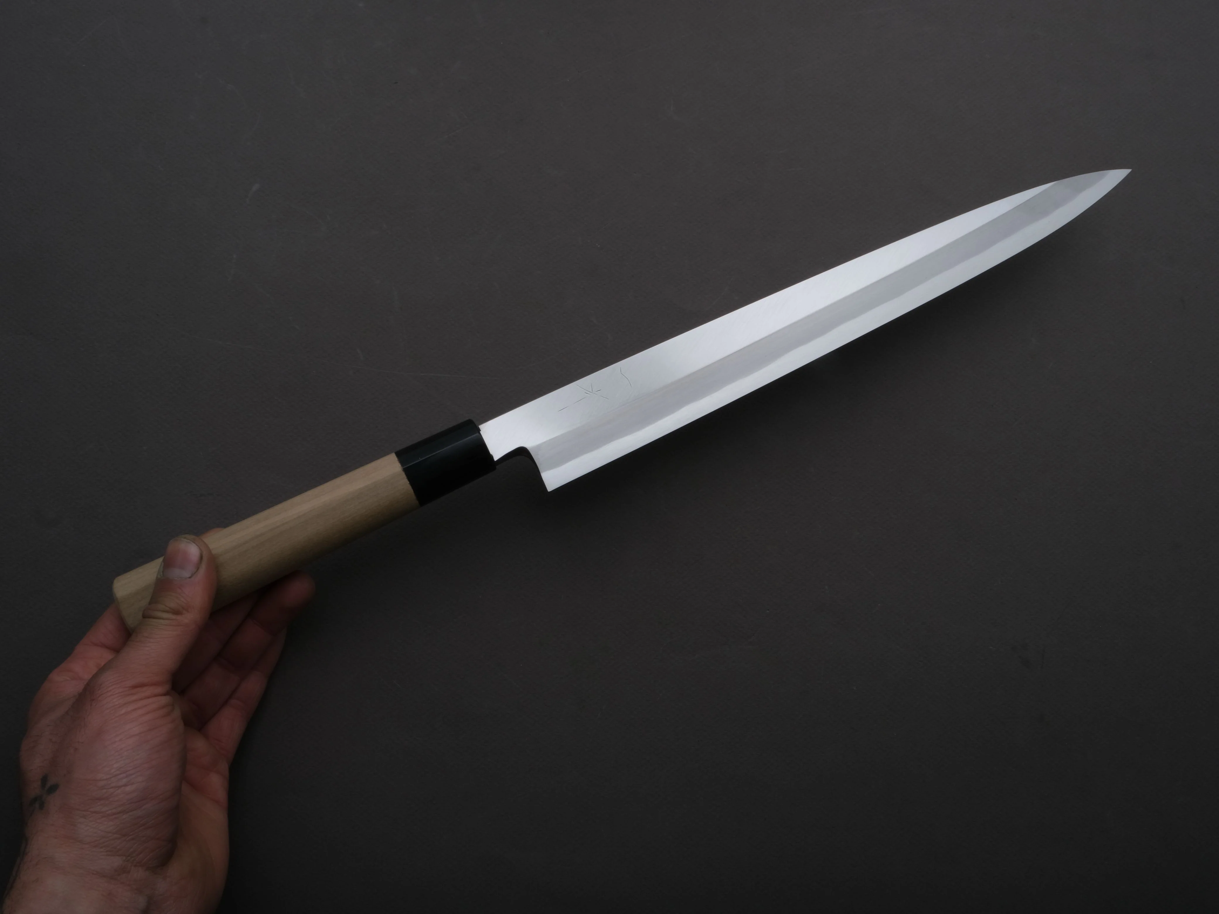 Hitohira - Togashi - White #2 - Yanagiba - 300mm - Magnolia Handle (D-Shaped) - Saya - Image 2