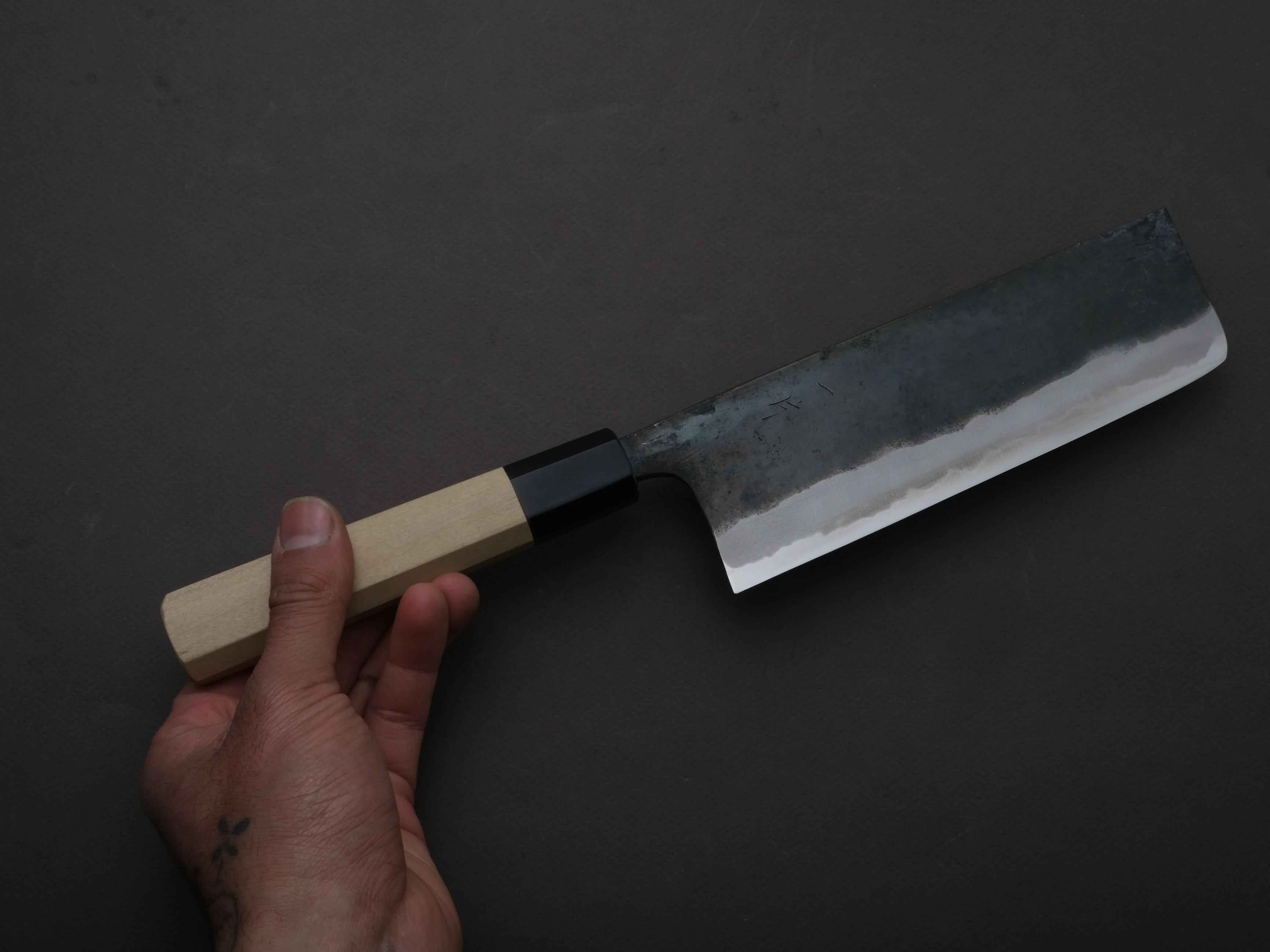 Hitohira - Tosa - Blue #2 - Kurouchi - 170mm -Nakiri - Magnolia Handle - Image 4