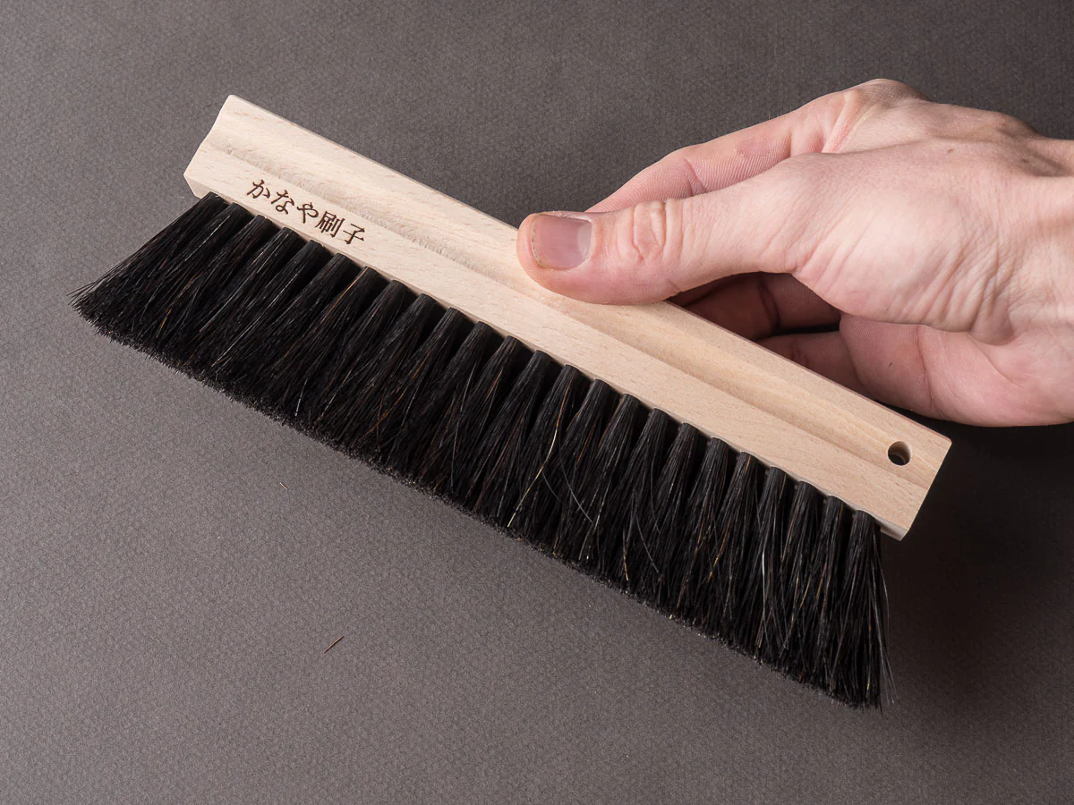 Kanaya - Table Cleaning Brush - 200mm - Horsehair/Polyester - Image 4