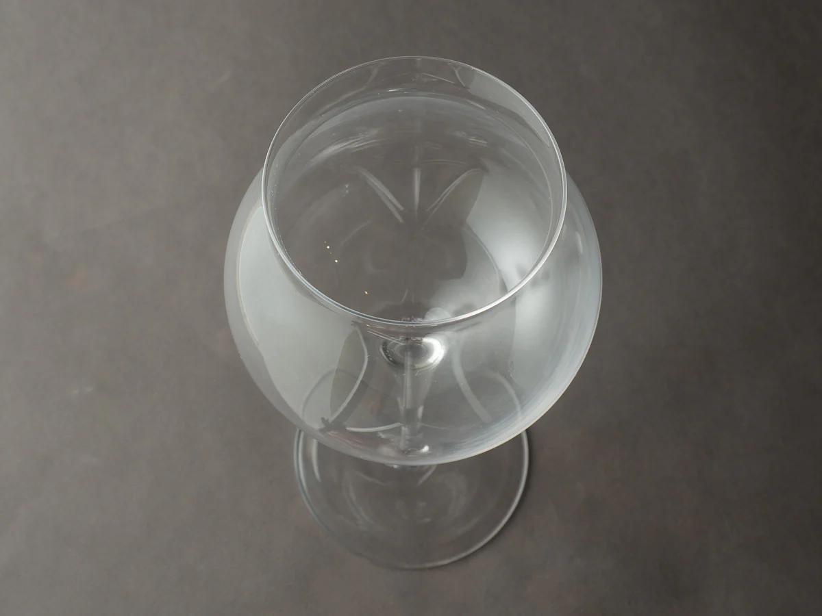 Kimura Glass - Tasaki - 20oz - Mature Wine Glass - Image 2