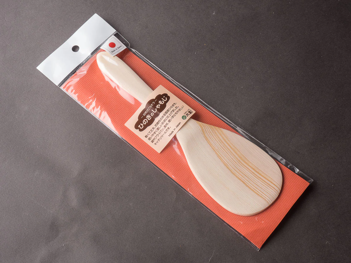 Komon - Hinoki Rice Scooper - Large - Image 2