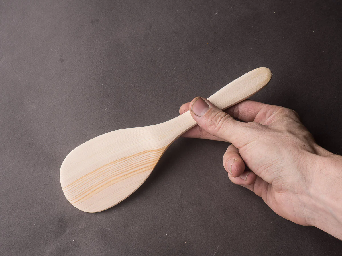 Komon - Hinoki Rice Scooper - Large - Image 4