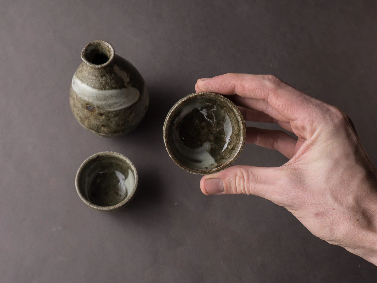 Komon - Mr. & Mrs. Shinohara - Gift Set B004 - Hakeme Sake Set - Image 10