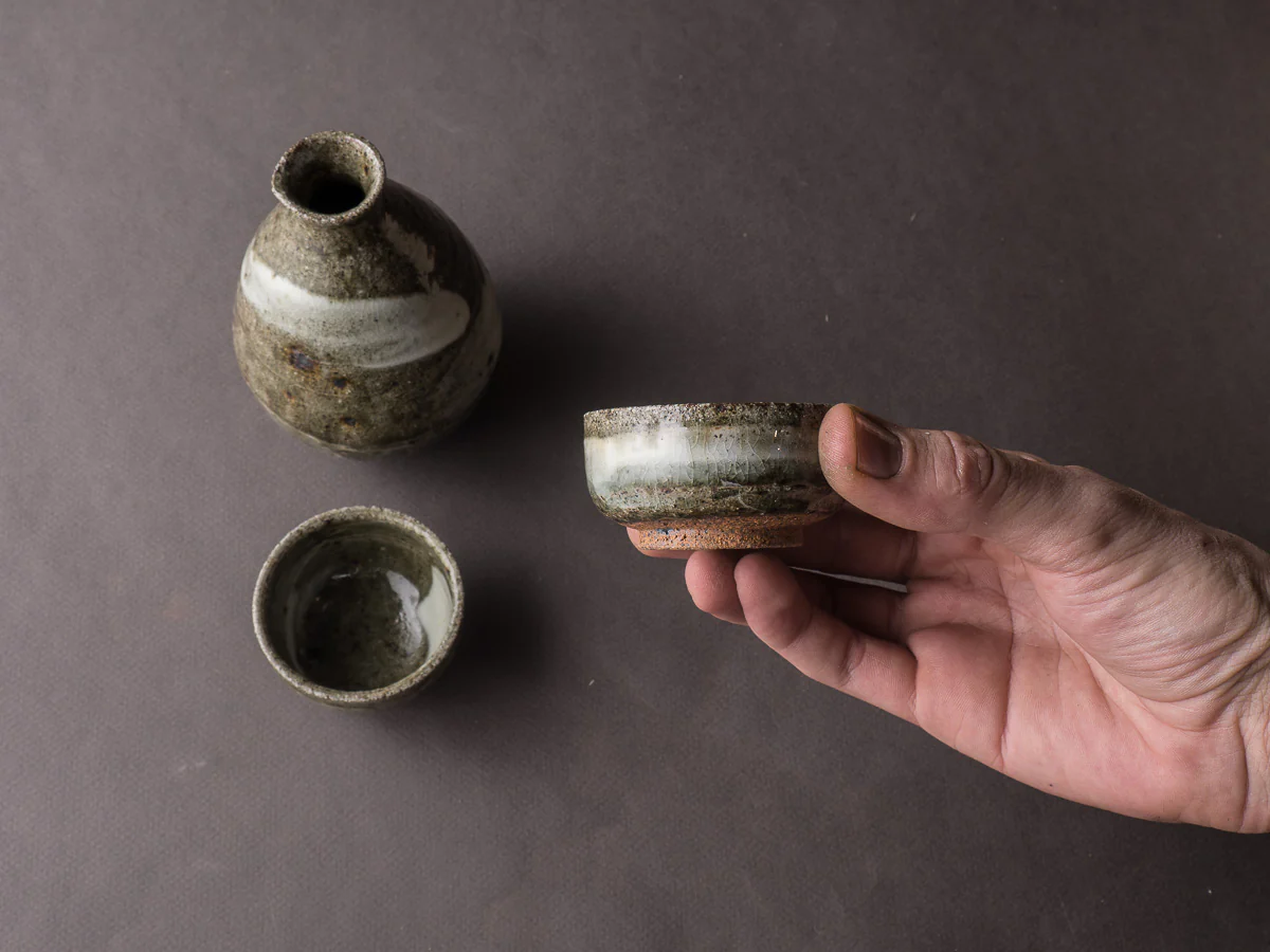 Komon - Mr. & Mrs. Shinohara - Gift Set B004 - Hakeme Sake Set - Image 9