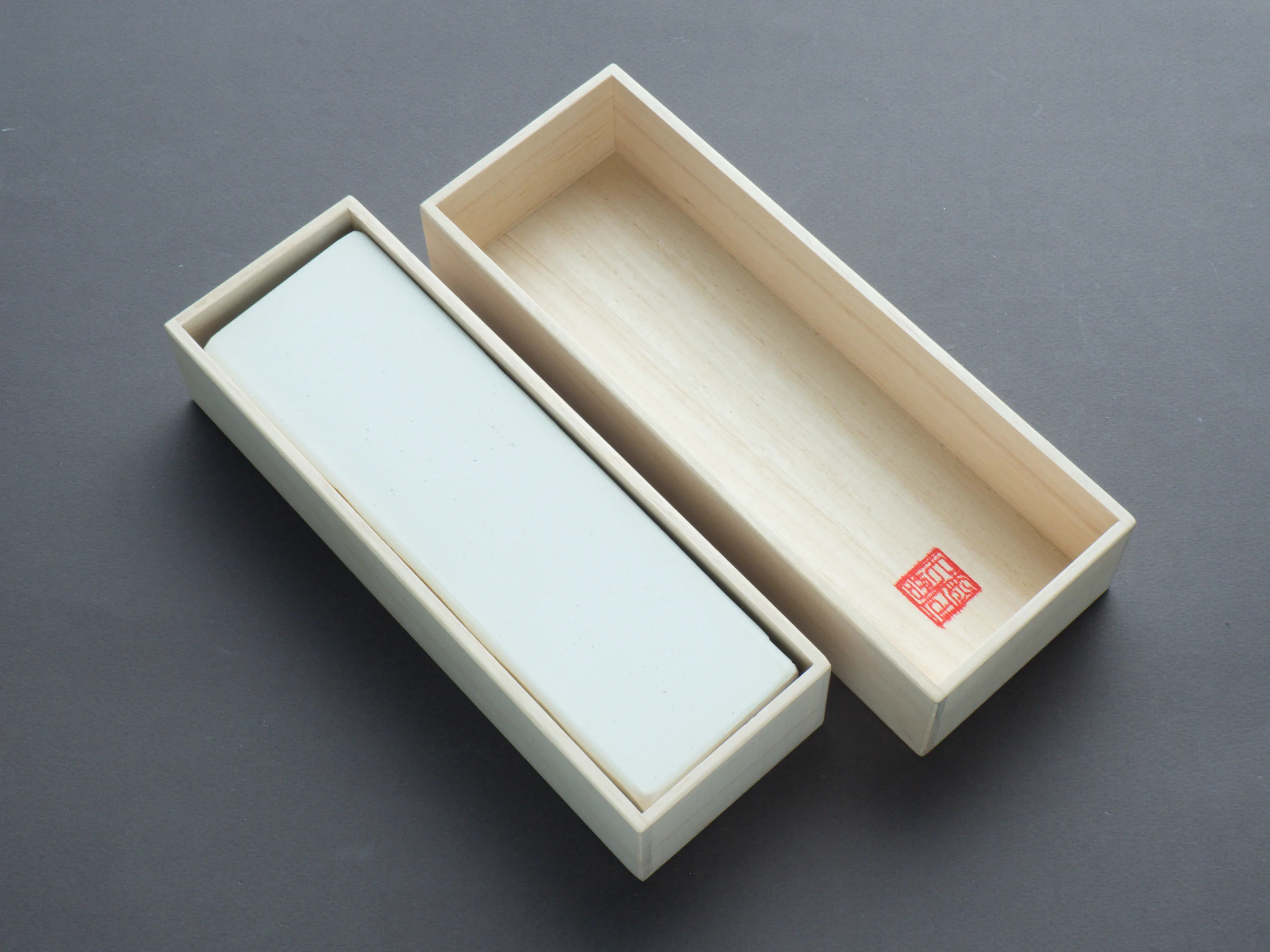 Komon - Natural Stone - Premium Pick - Koma Nagura - Image 2