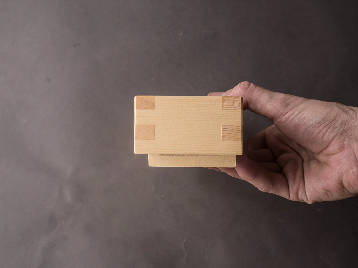 Komon - Hinoki Press Sushi Box - 5 Piece - Image 7