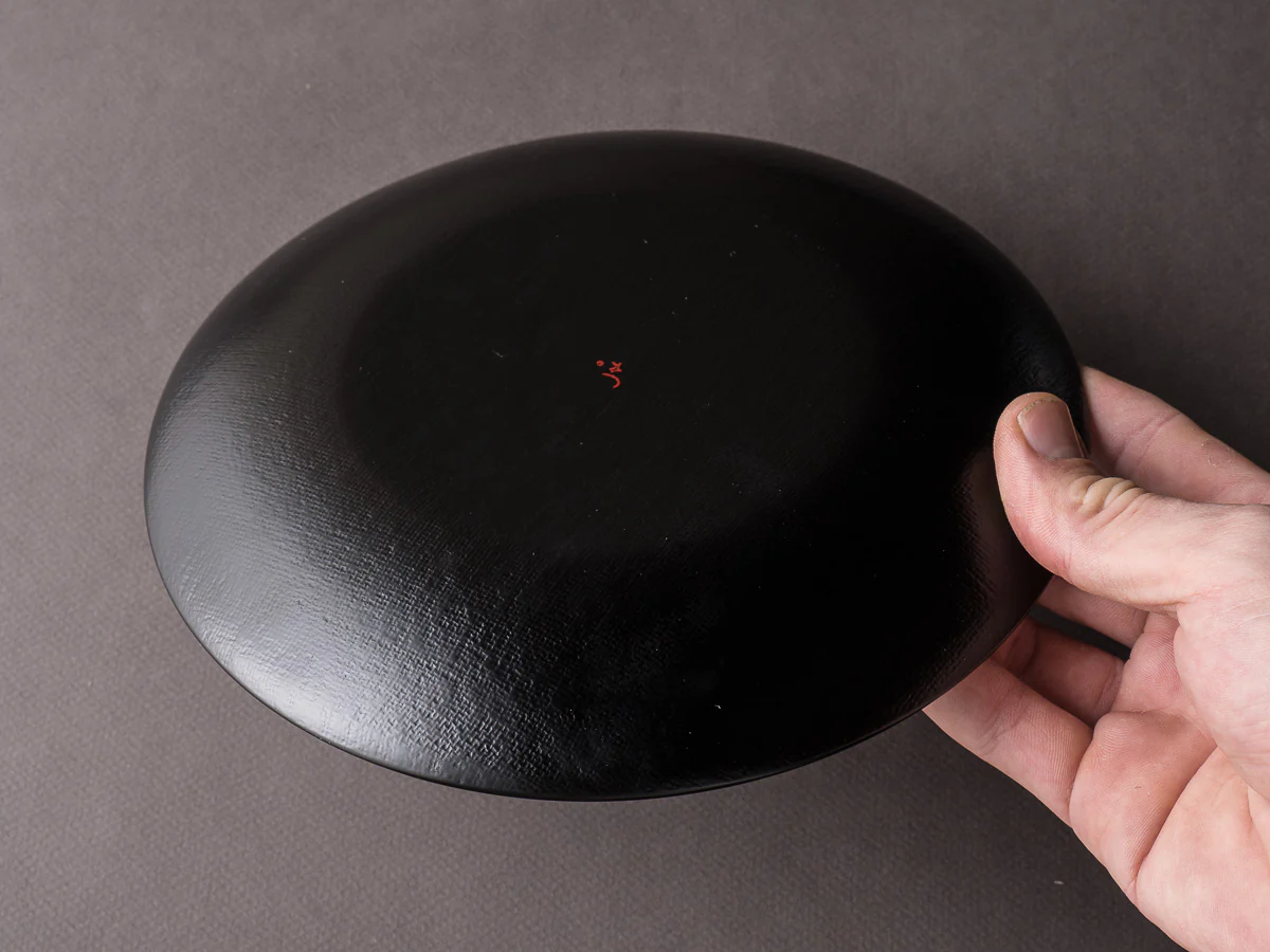 Komon - Tomoaki Nakano - Urushi Lacquerware - 8.5 Inch Line Pattern Plate - Image 5