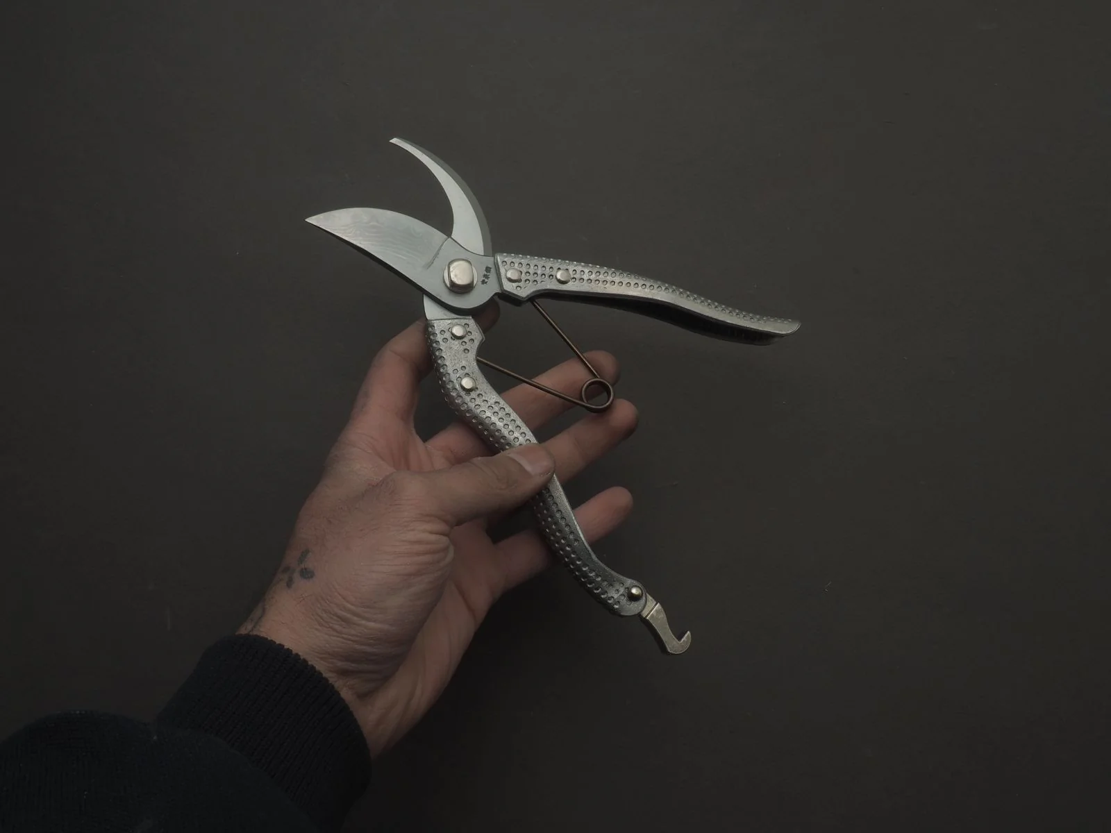 Kuzu Ryugawa - Damascus - Pruning Shears - Carbon - 200mm - Image 2