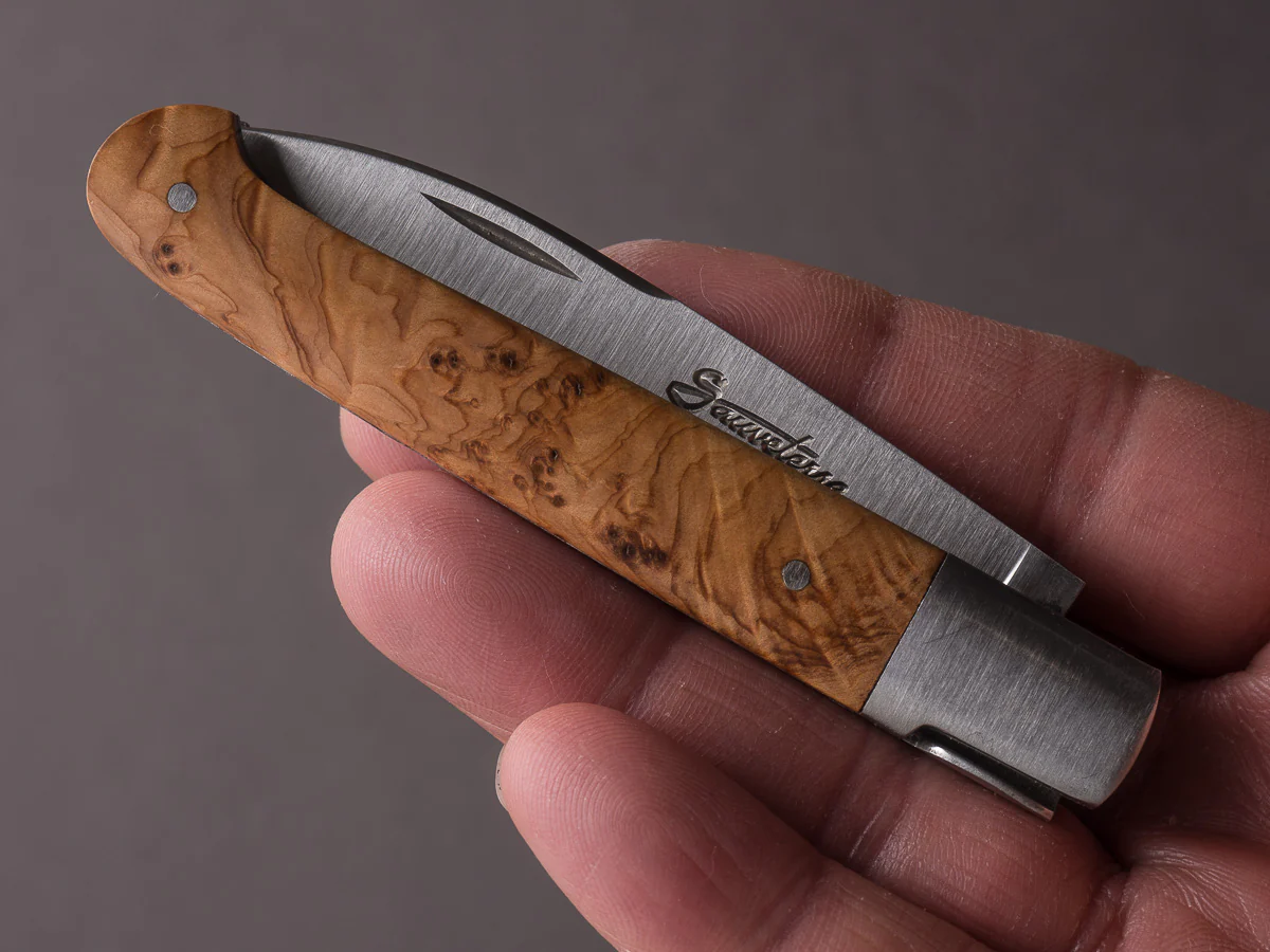Laguiole en Aubrac - Folding Knife - 90mm Sauveterre - Spring Lock - Juniper - Bolster - Image 8