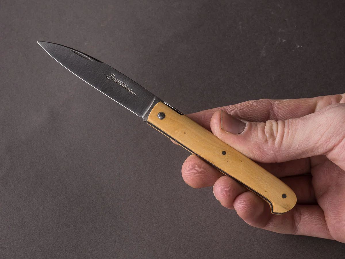 Laguiole en Aubrac - Folding Knife - 9cm Sauveterre - Spring Lock - Boxwood - Image 6