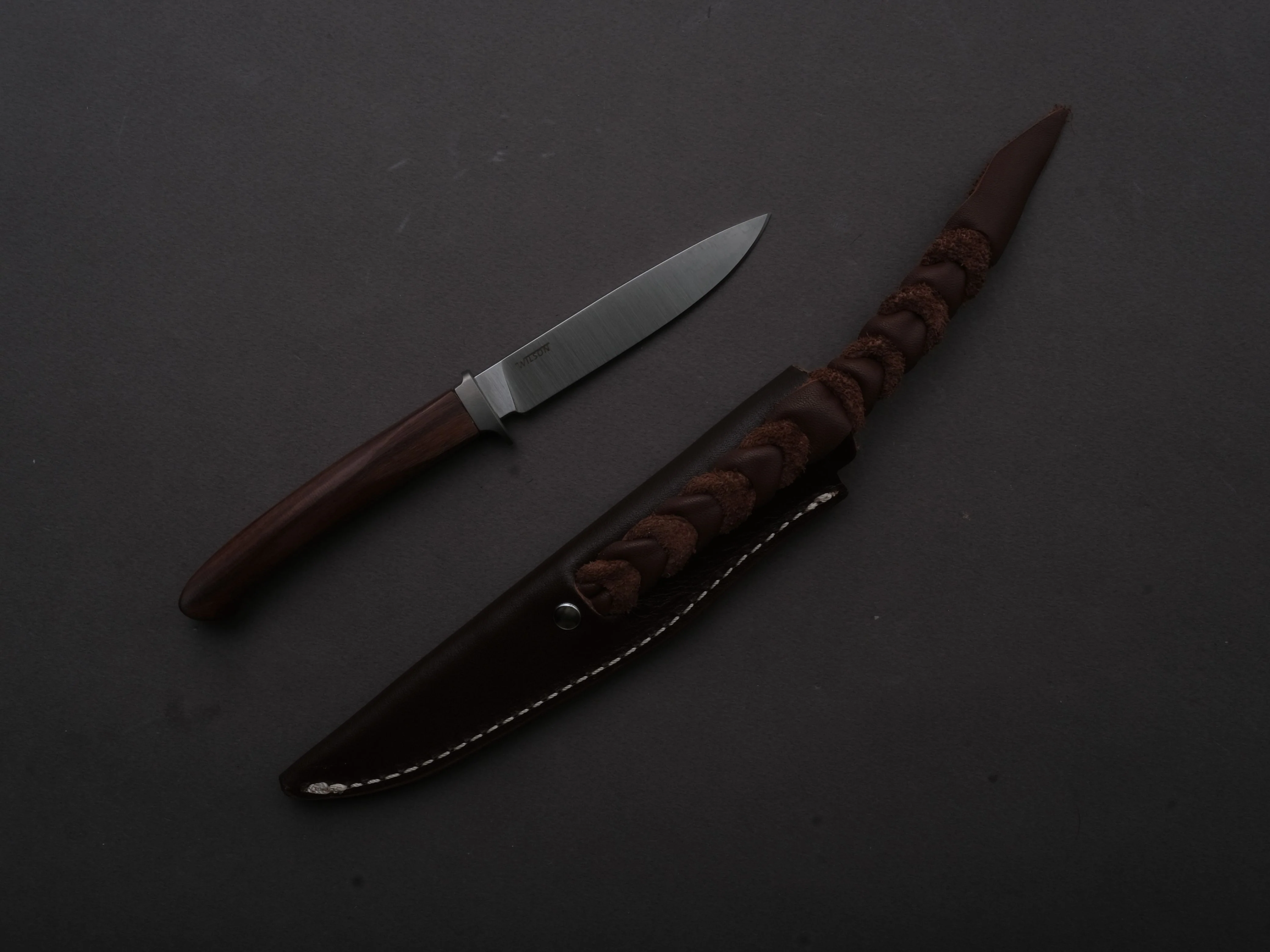 lionSTEEL - Fixed Blade - Ago - M390 - 80mm - Santos Mahogany - Leather Sheath