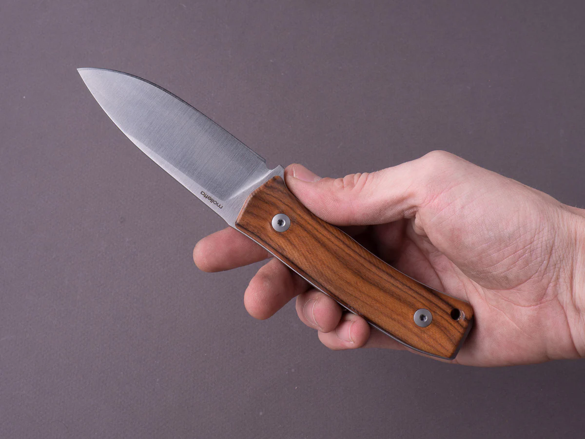 lionSTEEL - Fixed Blade - M4 - M390 - 105mm - Santos Mahogany Handle - Leather Sheath - Image 8