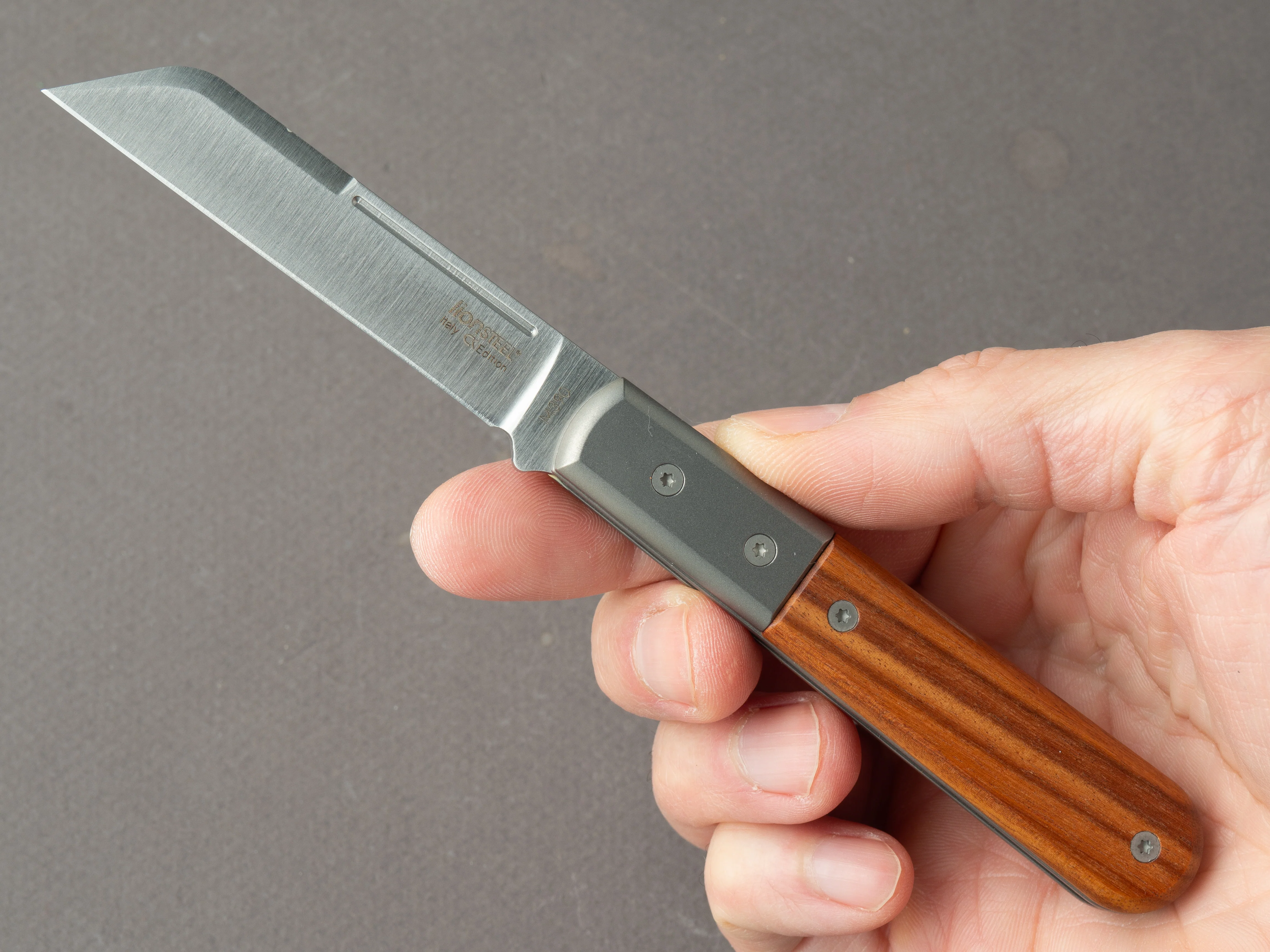 lionSTEEL - Folding Knife - Barlow - Dom - 65mm - M390 - Slip Joint - Santos Mahogany Handle - Image 7