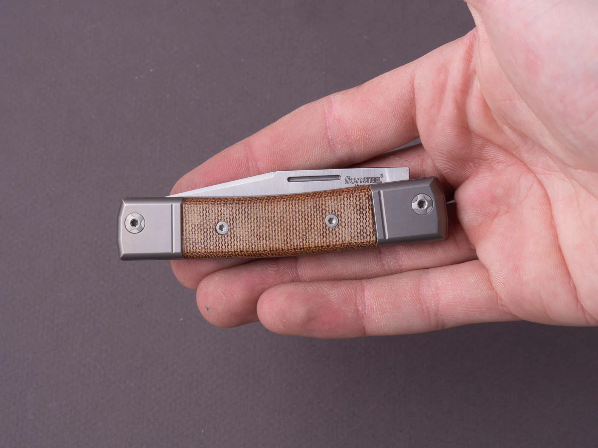 lionSTEEL - Folding Knife - bestMAN - Clip Point - 71mm - M390 - Slip Joint - Canvas Micarta - Image 8