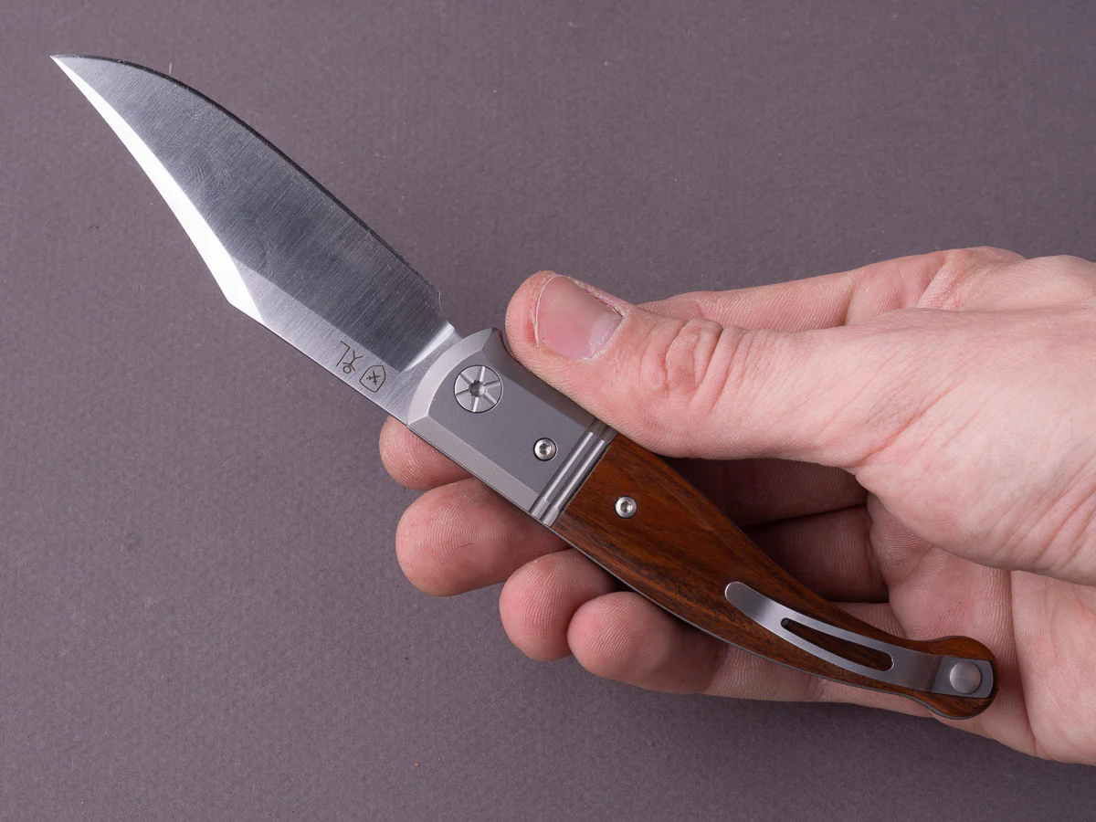 lionSTEEL - Folding Knife - GITANO - 85mm - Niolox - Slip Joint - Santos Mahogany Handle - Image 6