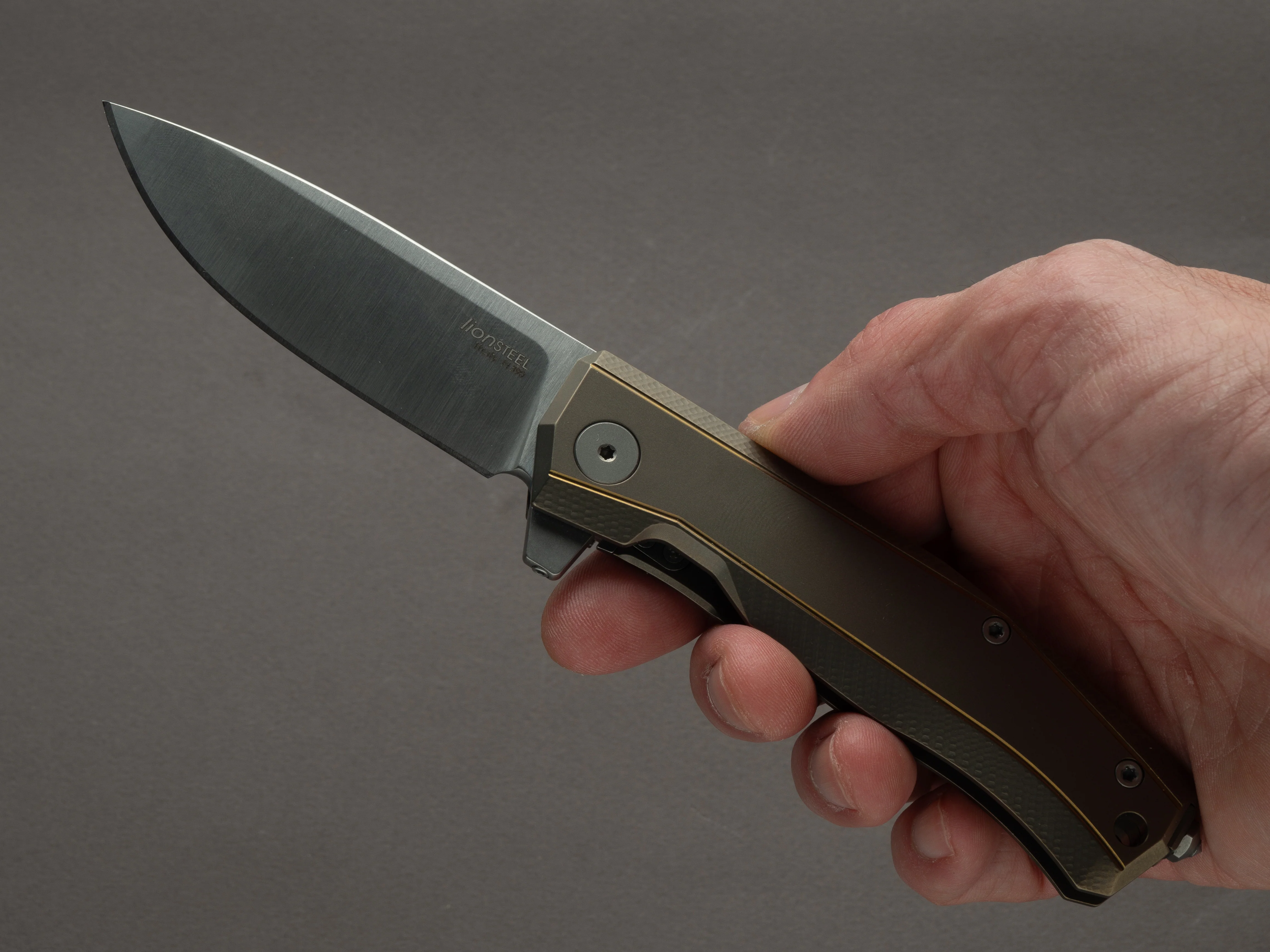 lionSTEEL - Folding Knife - Frame Lock - MYTO - M390 - 85mm - Bronze Titanium - Image 6