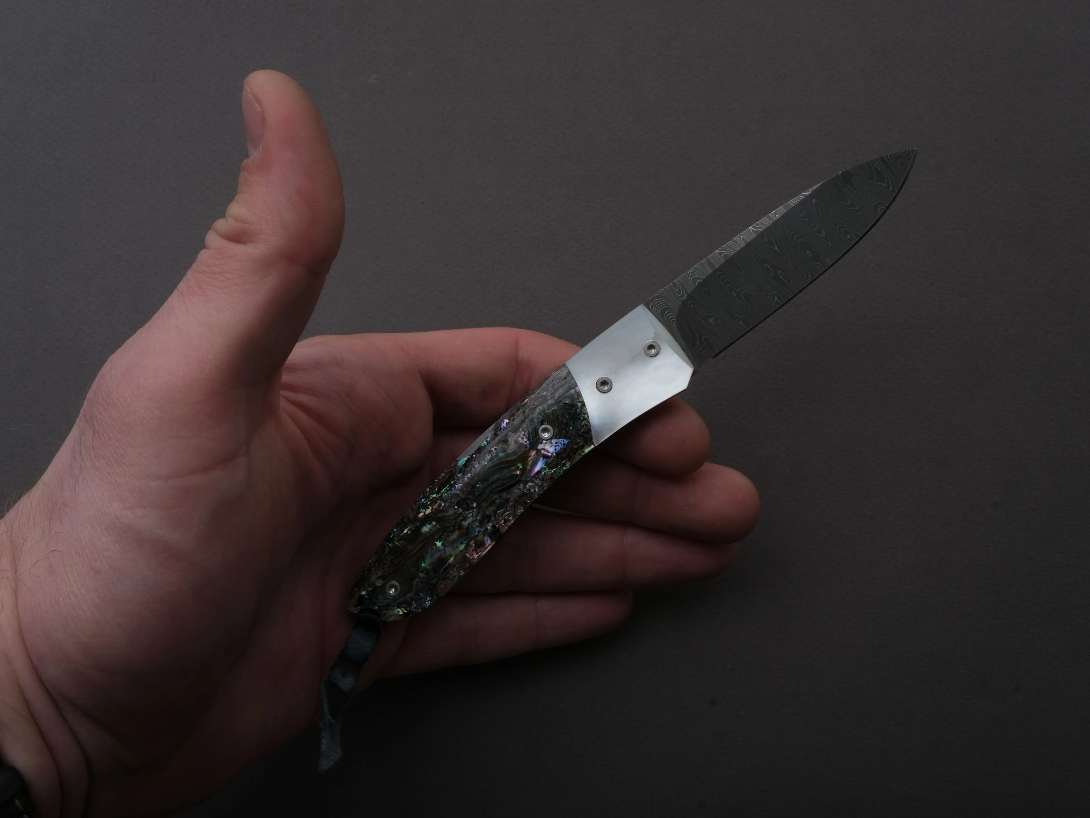 lionSTEEL - Folding Knife - Opera 74mm - D2 - Lock Back - Mother of Pearl & Abalone - Image 5