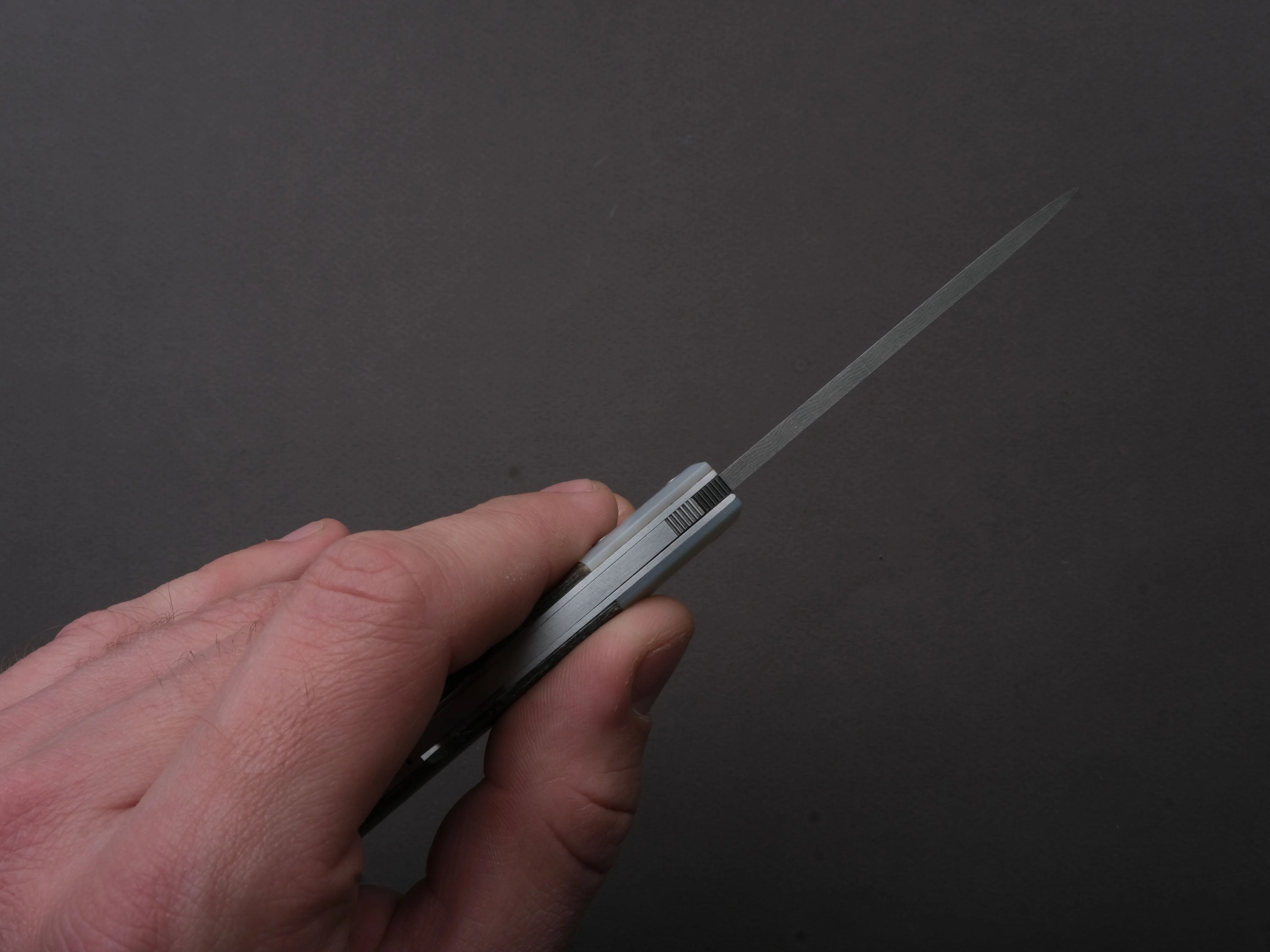 lionSTEEL - Folding Knife - Opera 74mm - D2 - Lock Back - Mother of Pearl & Abalone - Image 7