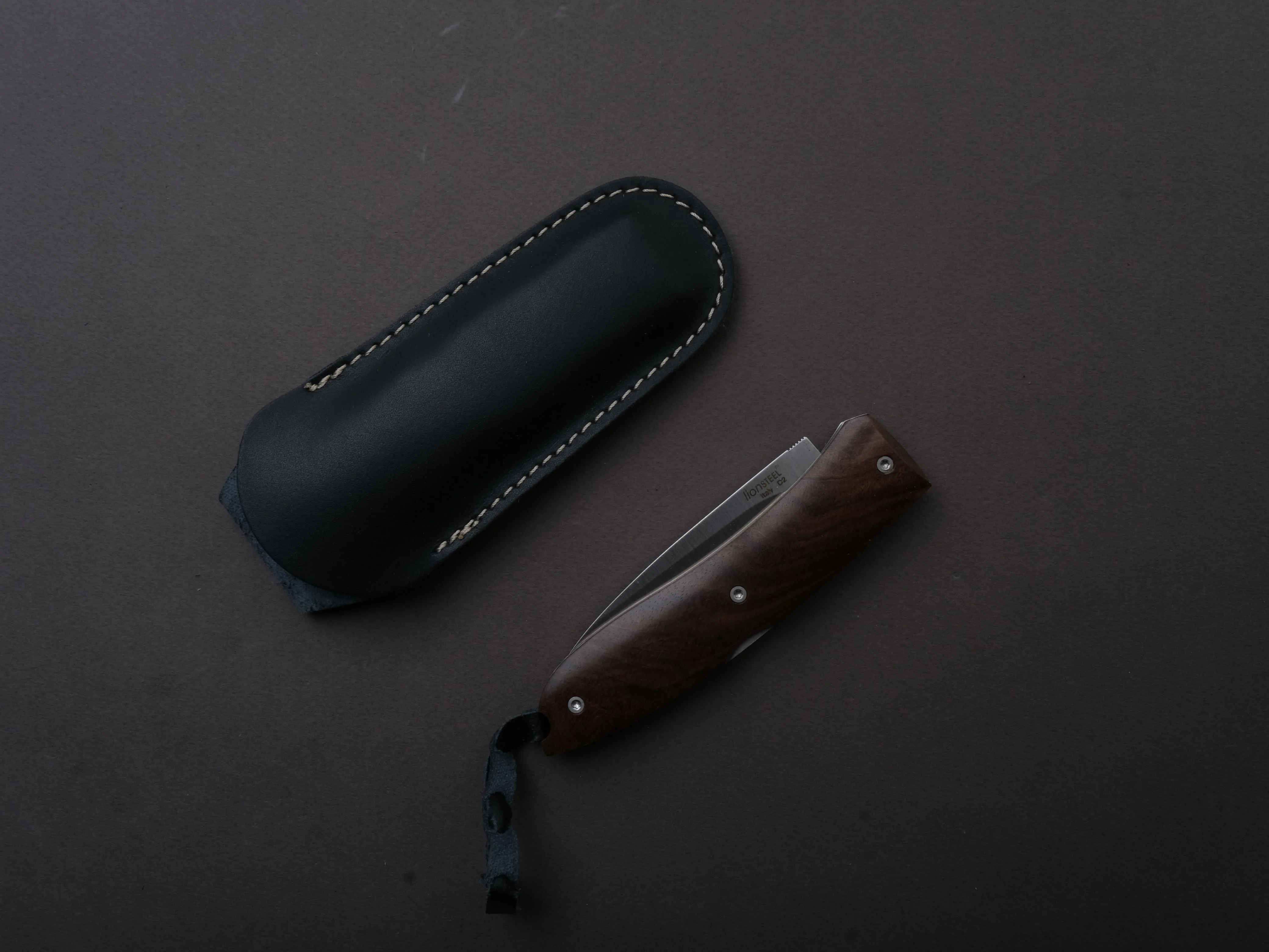 lionSTEEL - Folding Knife - Opera 74mm - D2 - Lock Back - Santos Wood - Image 4