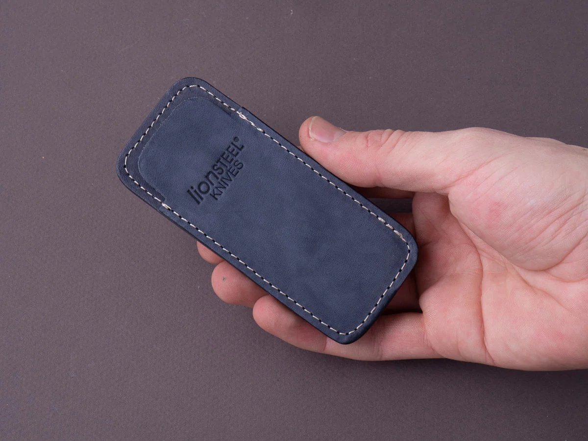 lionSTEEL - Sheath - Pocket Clip - Blue Leather - Image 4