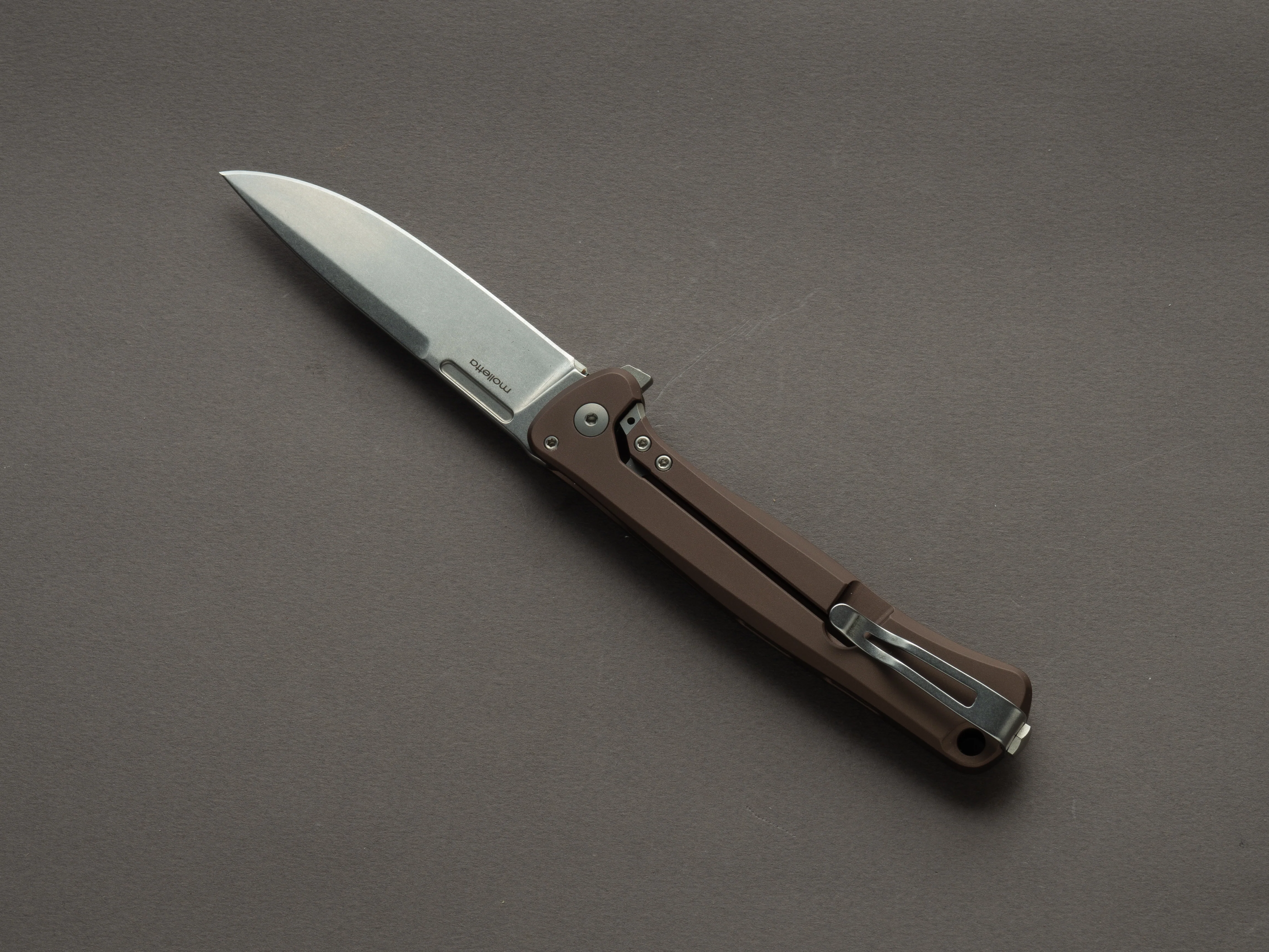 lionSTEEL - SOLID Folding Knife - Frame Lock - Skinny - MagnaCut - 85mm - Earth Brown Aluminum Handle - Image 2