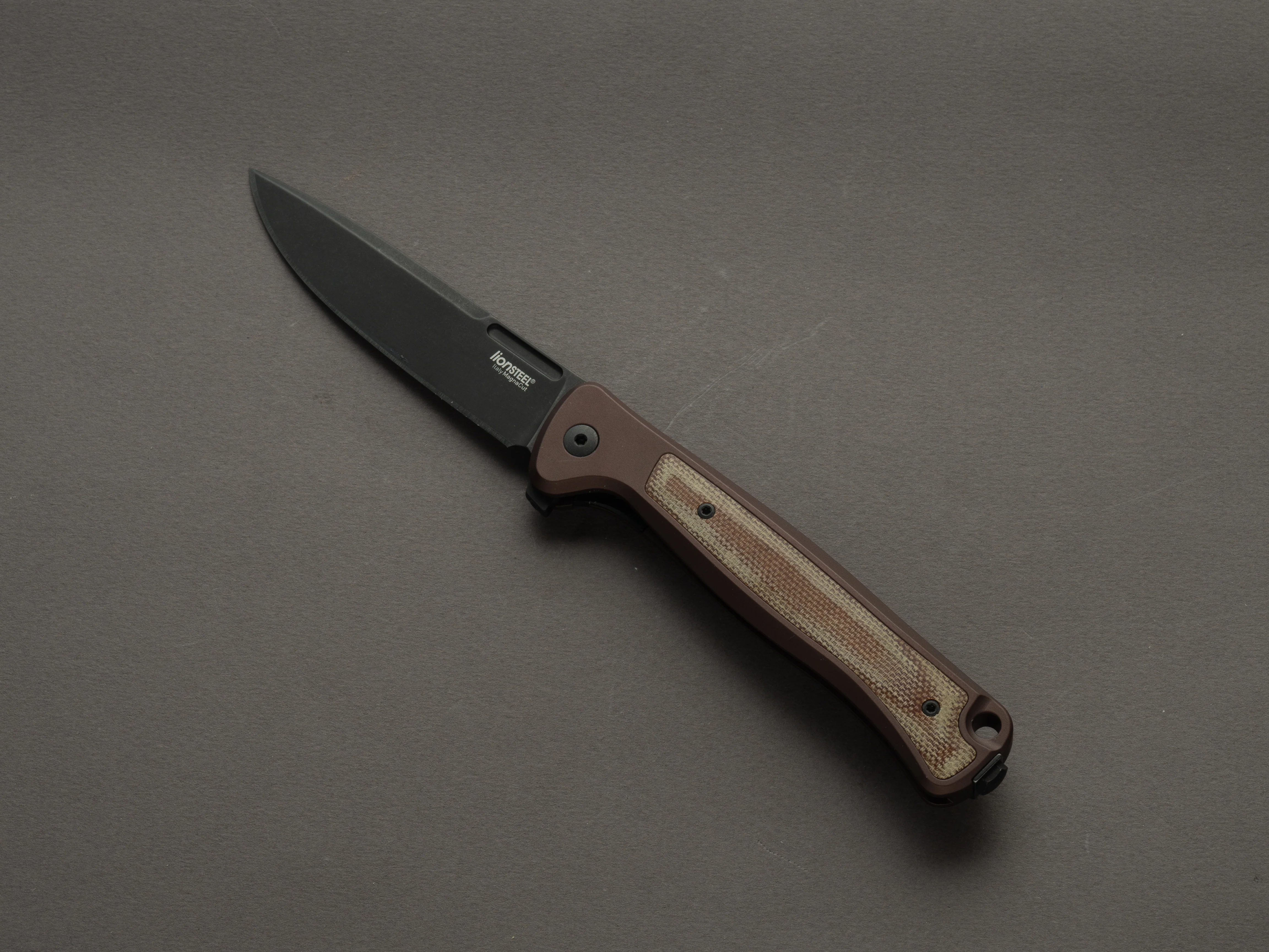 lionSTEEL - SOLID Folding Knife - Frame Lock - Skinny - MagnaCut - 85mm - Earth Brown Aluminum Handle - Mil Spec