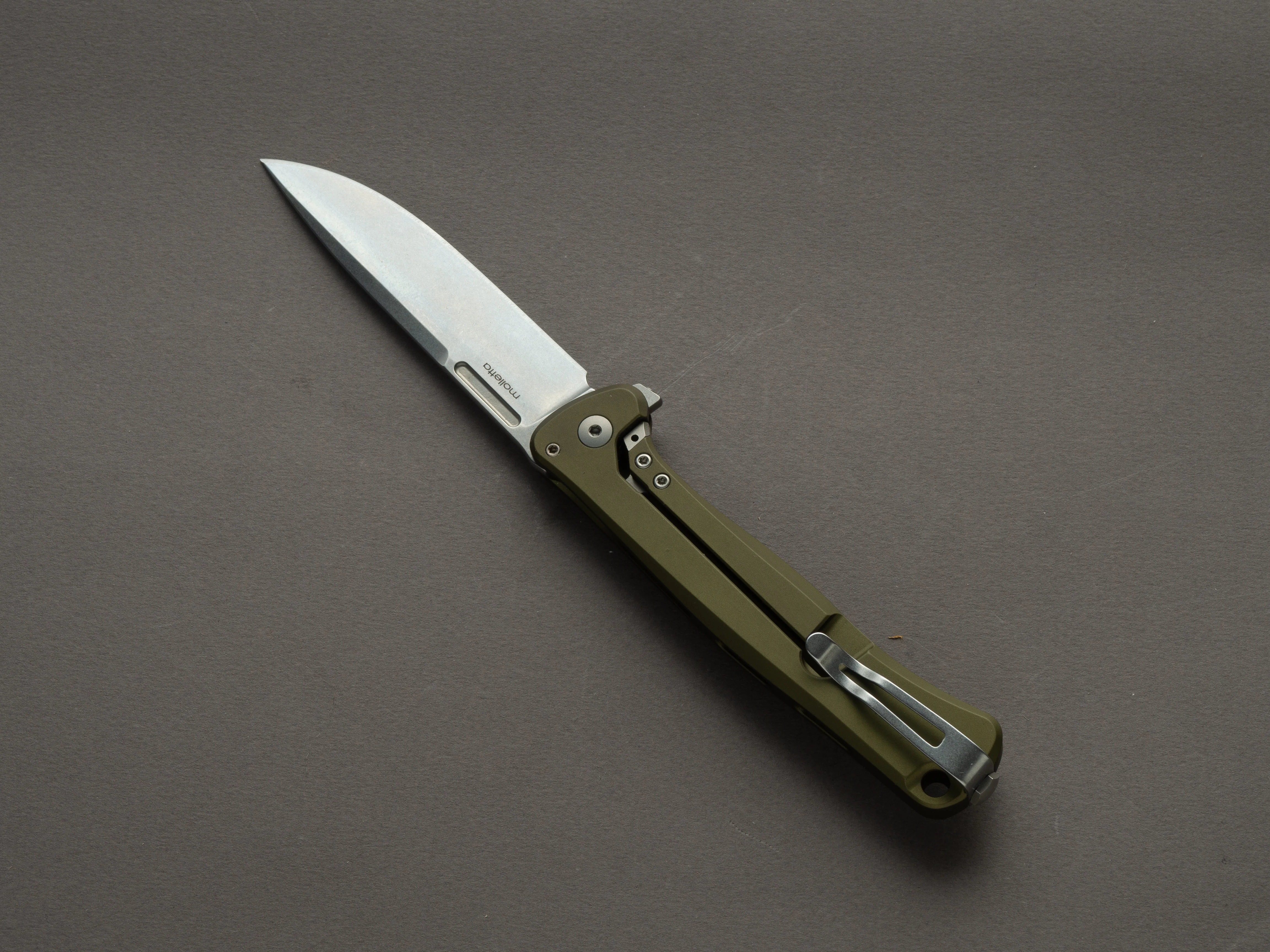 lionSTEEL - SOLID Folding Knife - Frame Lock - Skinny - MagnaCut - 85mm - Green Aluminum Handle - Image 2