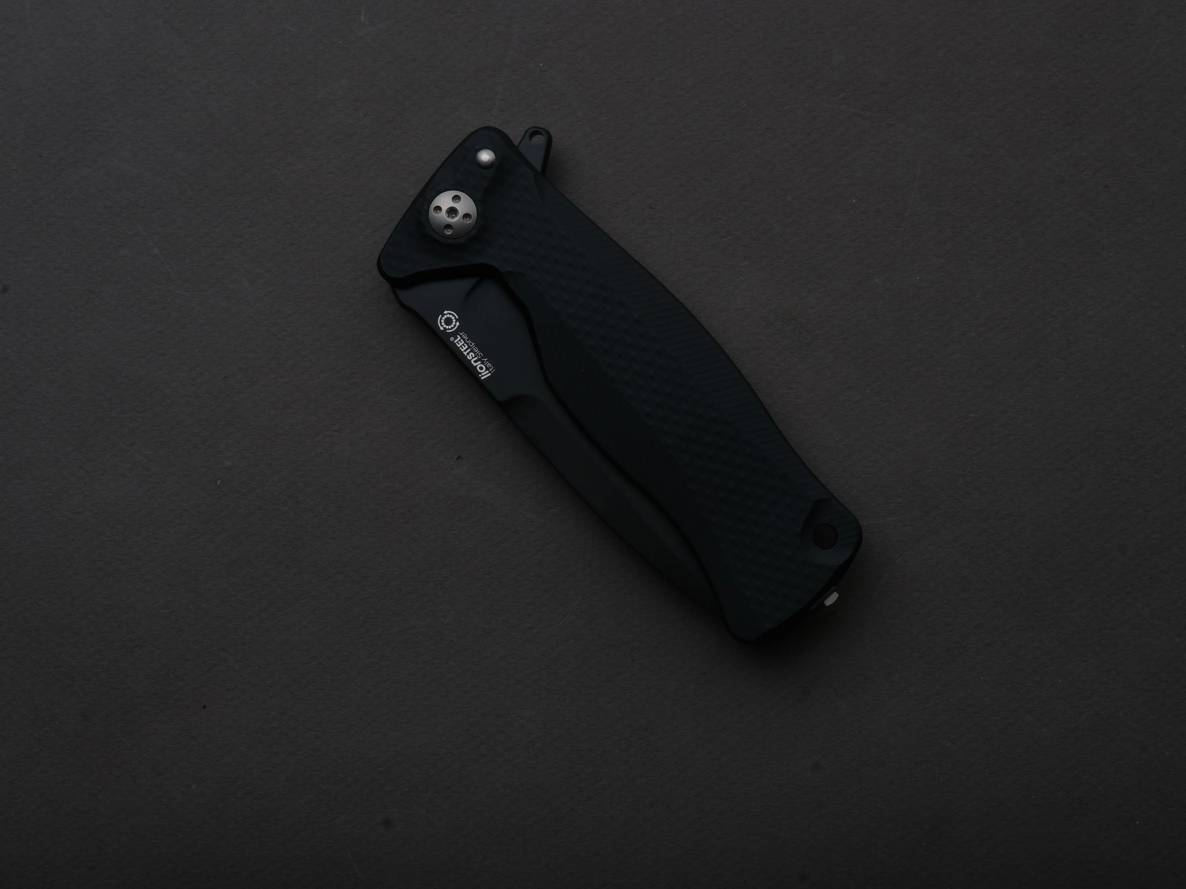 lionSTEEL - SOLID Folding Knife - SR11 - Sleipner - 90mm - Black Aluminum - Black Mil Spec - Image 5