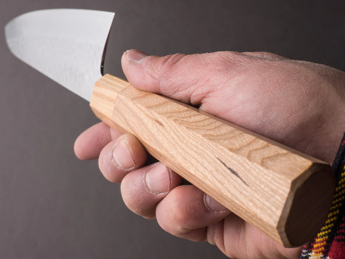 Makoto Kurosaki - Sakura - Tsuchime - SG2 - 240mm - Gyuto - Cherry Handle - Image 10