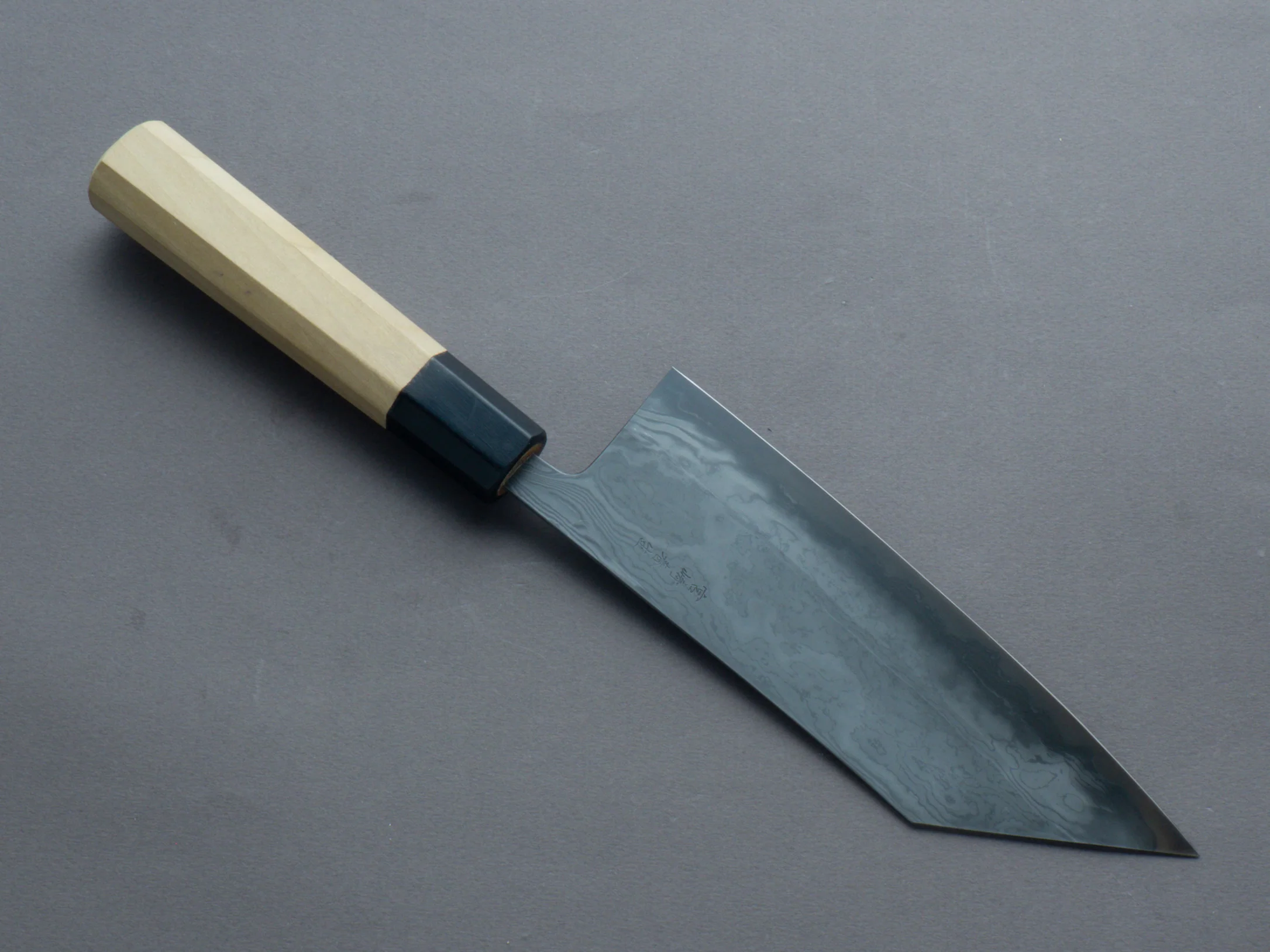 Miyazaki Kajiya - Hineri Damascus - Blue #2 - Tsubaki - 180mm - Magnolia Handle - Image 2
