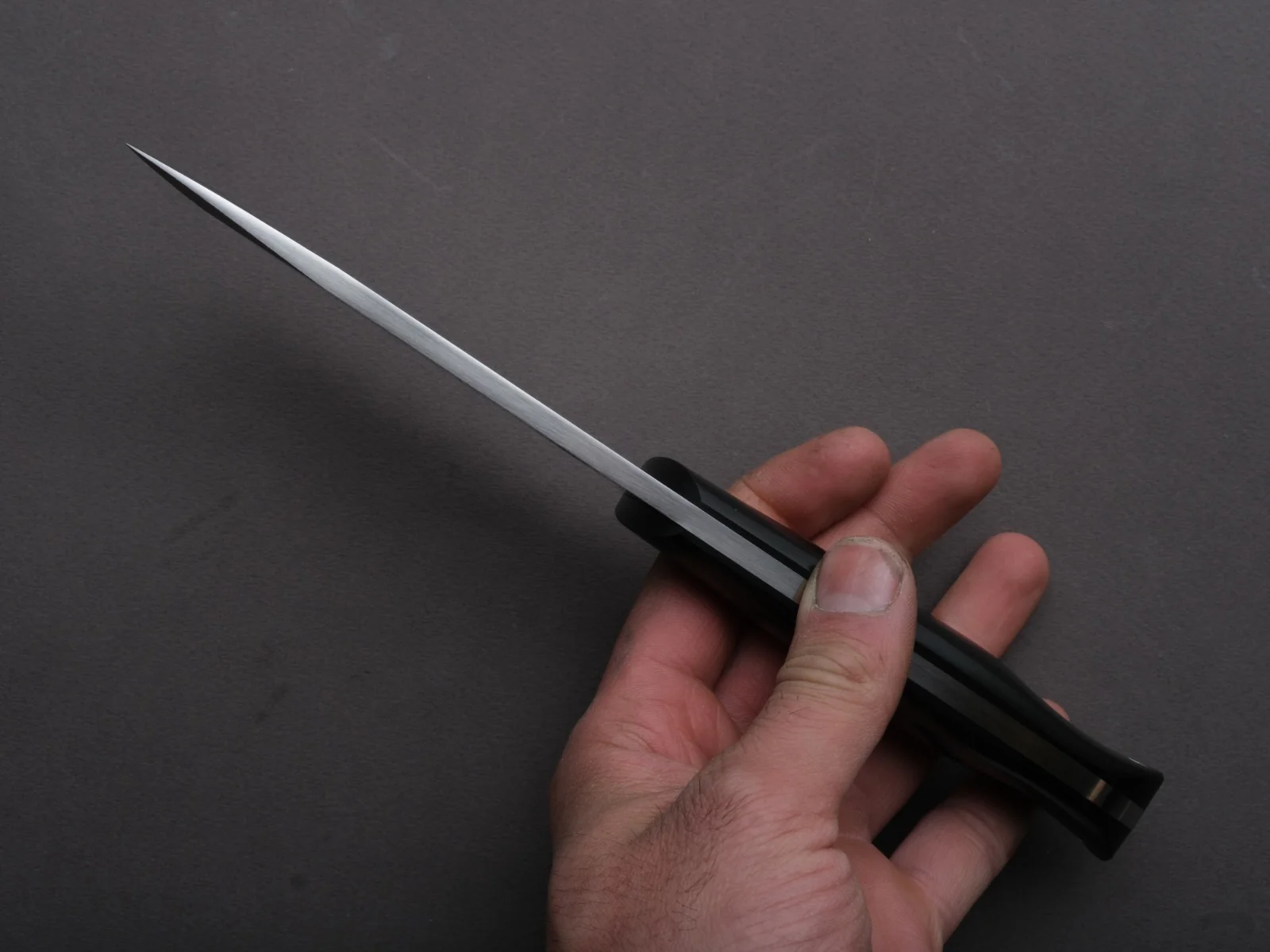 MOKI - Berg - Fixed Blade - 110mm - Linen Micarta Handle - Image 3