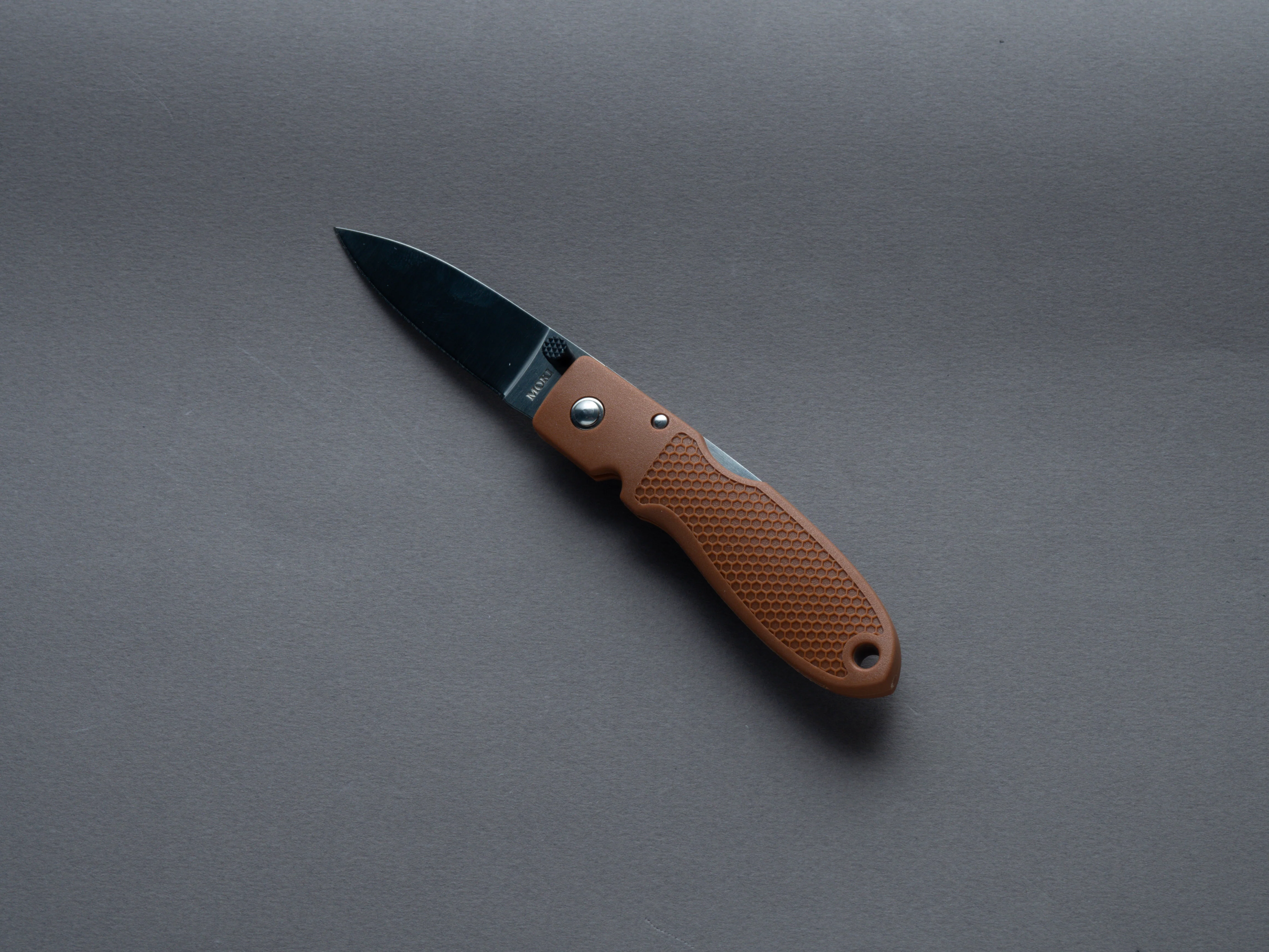 Moki - Folding - Coupe - Lock back - AUS-8 - 54mm - Cocao Brown Grilon Handle