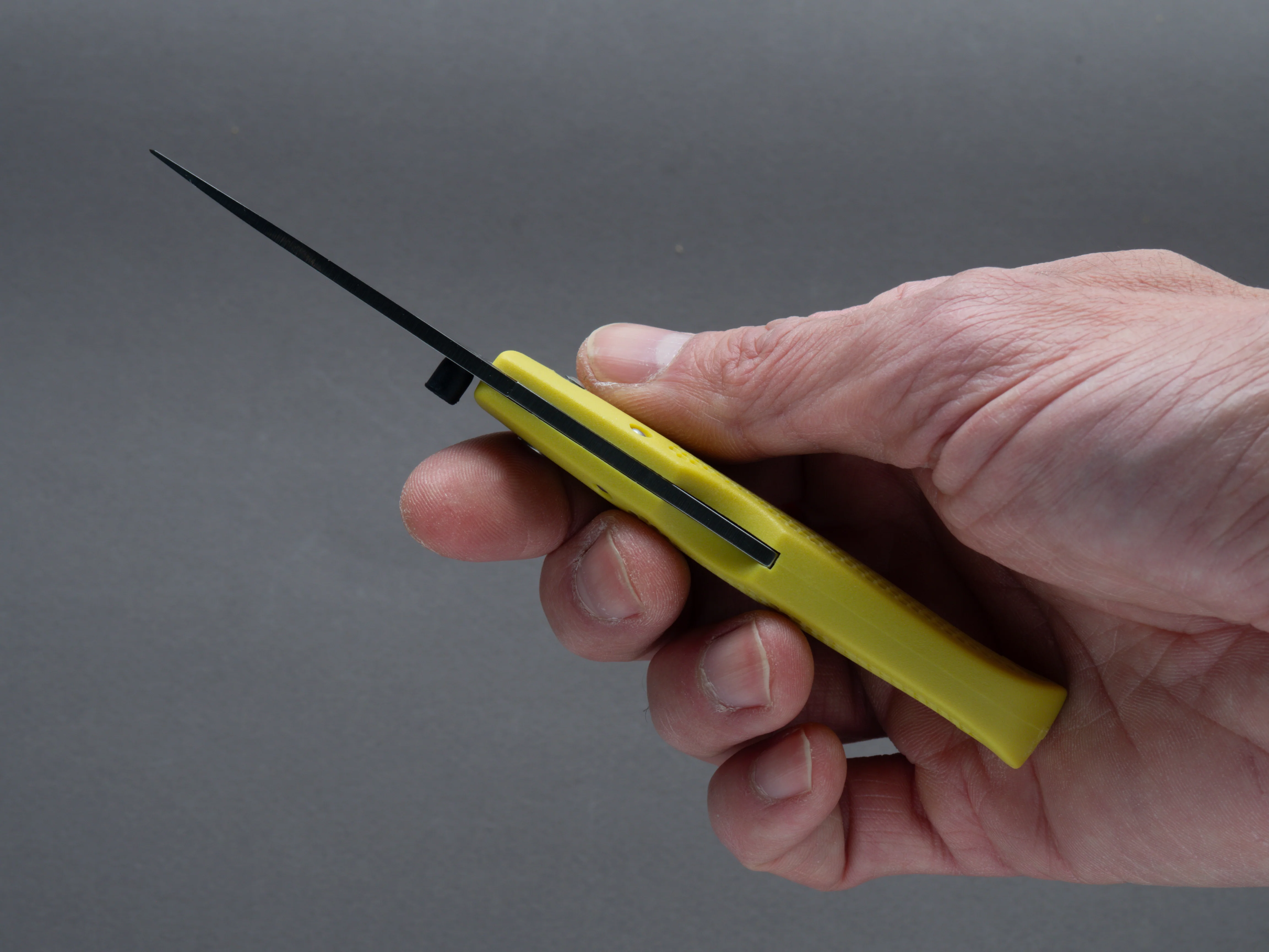 Moki - Folding - Coupe - Lock back - AUS-8 - 54mm - Mustard Yellow Grilon Handle - Image 6