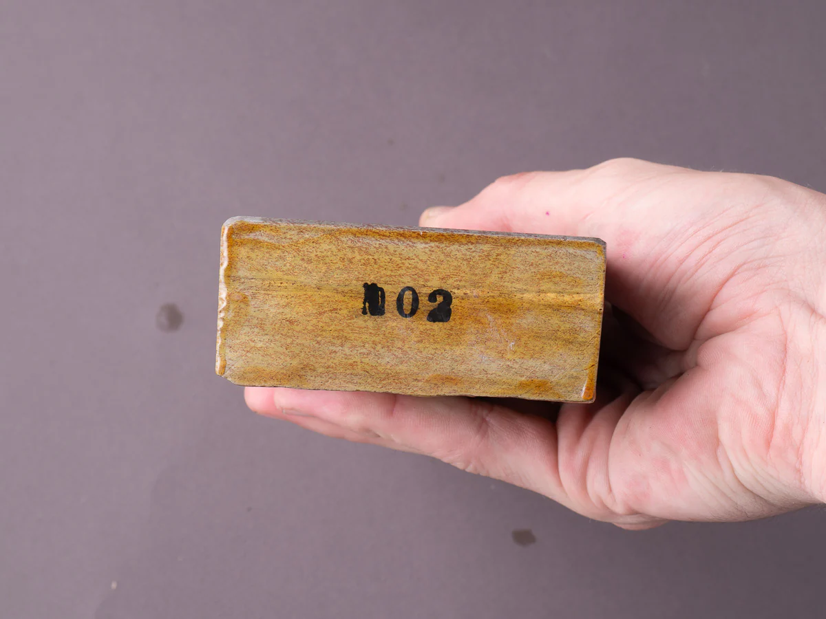 Morihei - Natural Stone - Premium Pick - Uchigumori Jito - No. 2 - Image 5