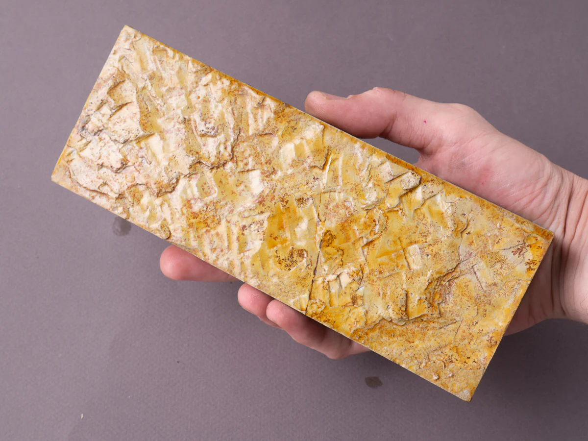 Morihei - Natural Stone - Premium Pick - Uchigumori Jito - No. 2 - Image 6