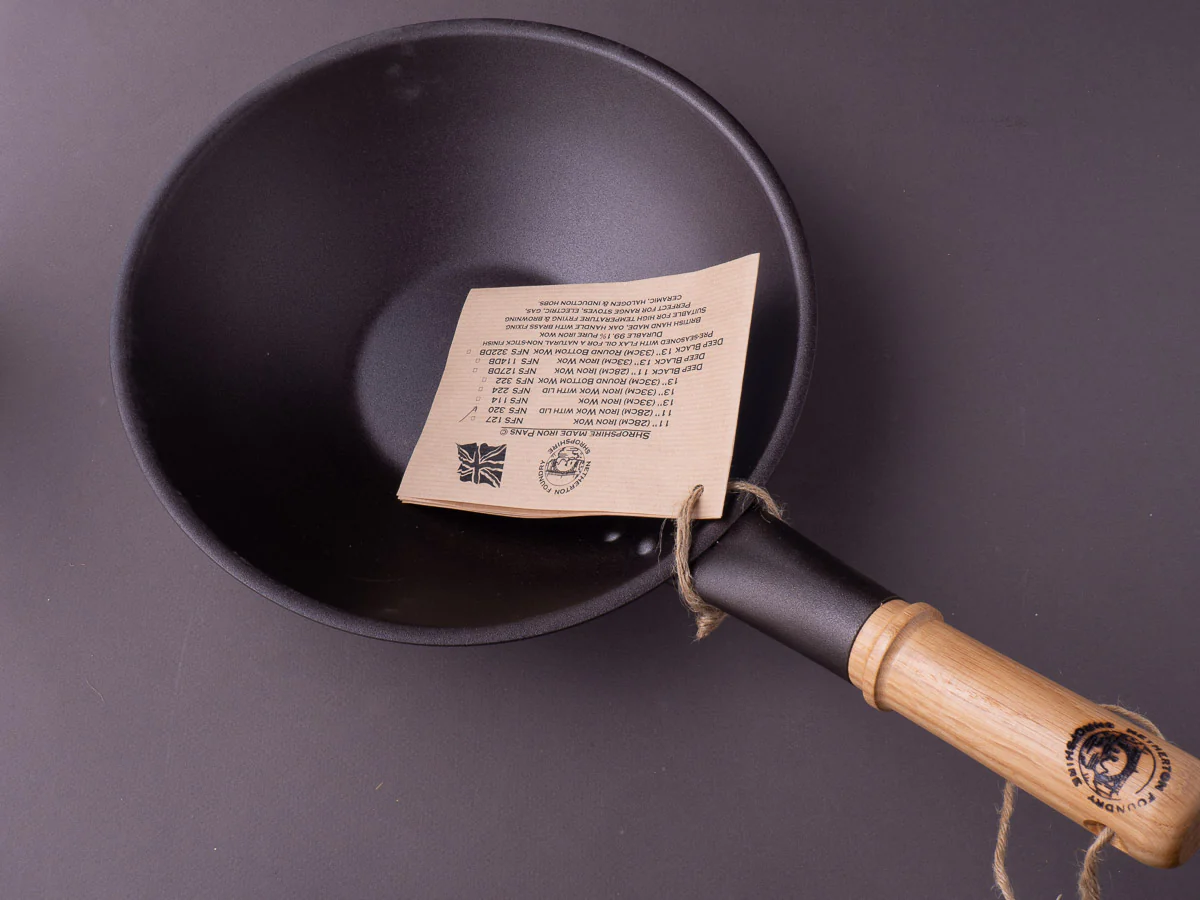 Netherton Foundry - Spun Iron - 11" Wok - Lid Included - Image 3