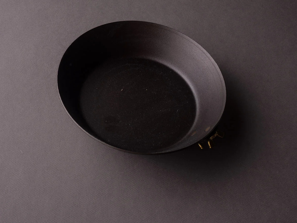 Netherton Foundry - Spun Iron - 8" "Glamping" Frying Pan - Oven Safe - Metal Lid - Image 3